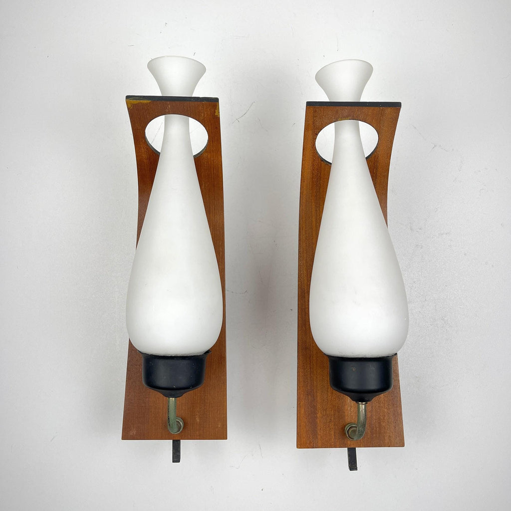 Stilnovo Wall Lamps: Mid-Century Modern Italian Sconces, 1950s, Set of 2