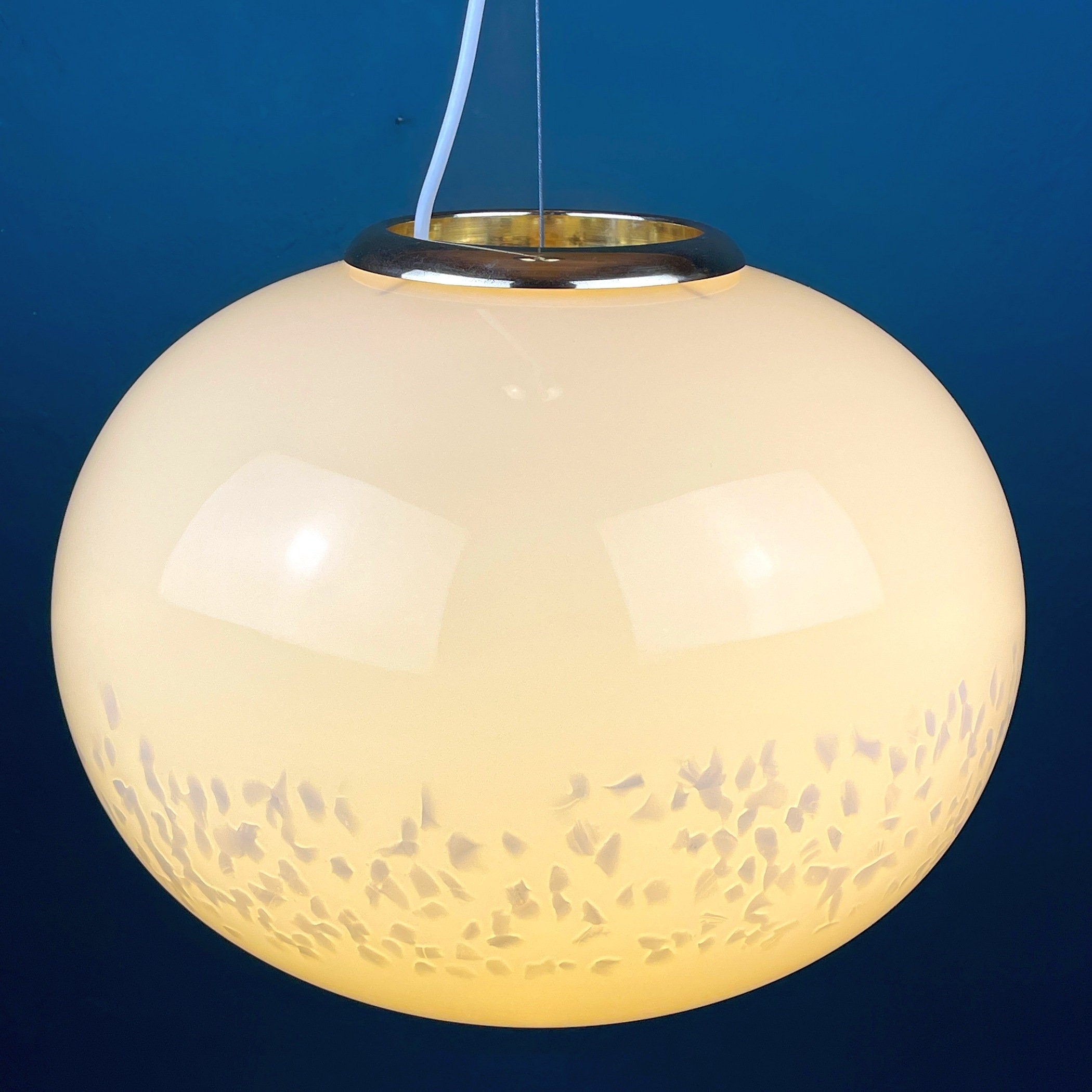Classic beige murano pendant lamp Vetri Murano Italy 1970s Italian mid-century modern lighting