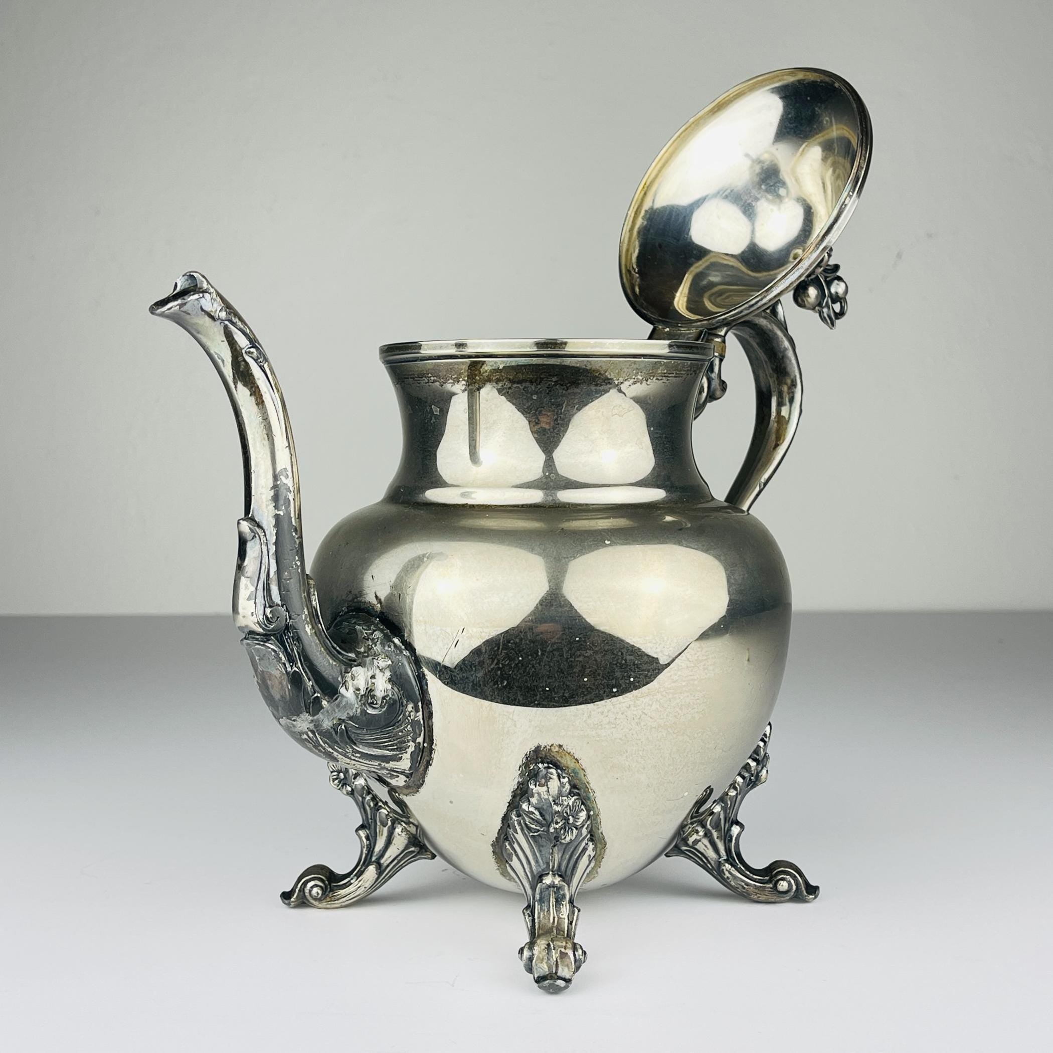 Antique silver on copper teapot by Theodore B. Starr, USA, end of the 19th century