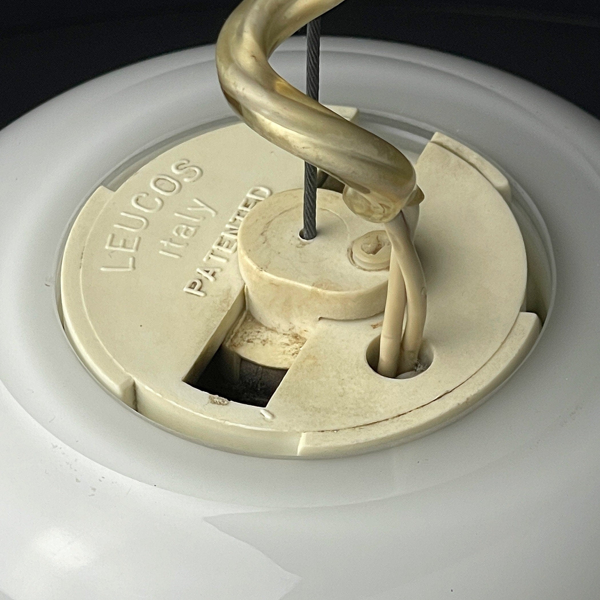 Cinea pendant lamp by Giusto Toso for Leucos Italy 1970s Mid-century italian modern lighting