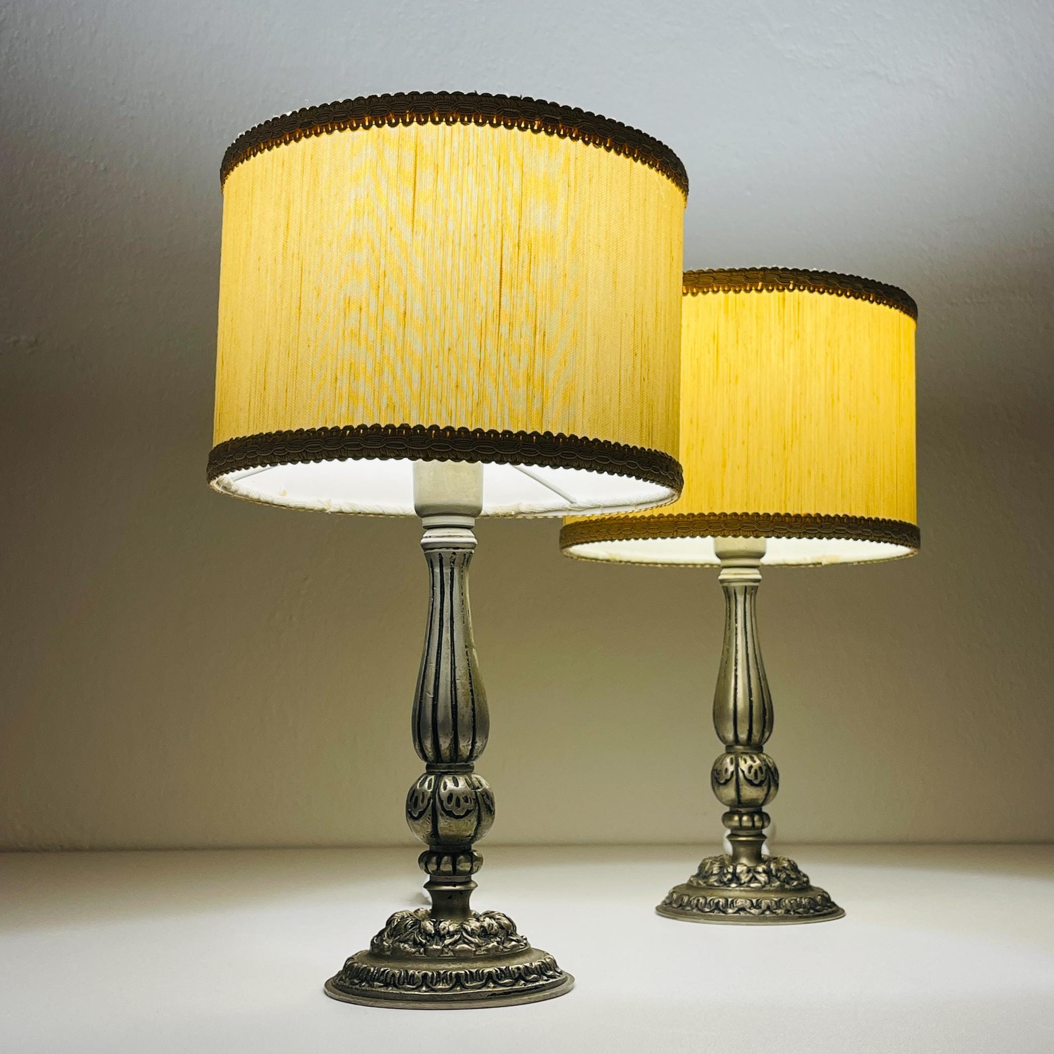 Vintage metal table lamp, Italy 1960s, Set of 2, Vintage home decor