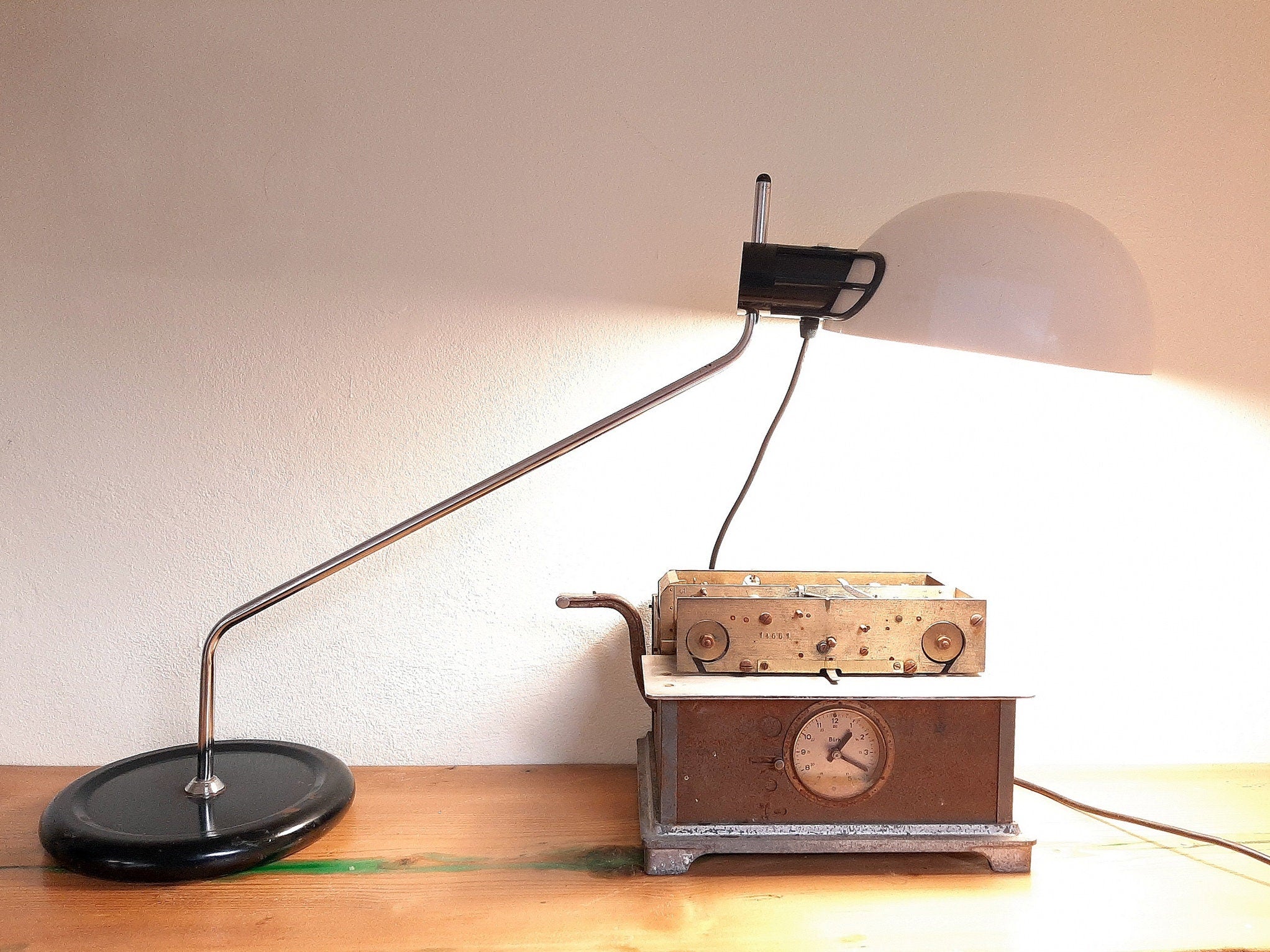 Mid Century Modern Desk Lamp: Libellula by Guzzini, 1972