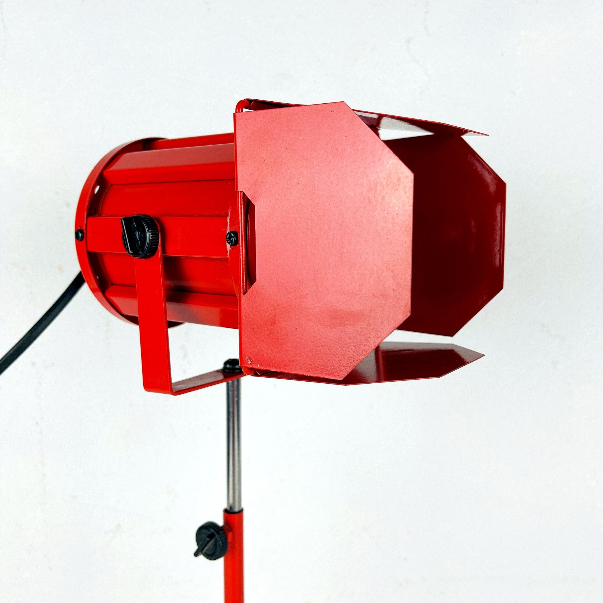 Retro adjustable spotlight table lamp Italy 1980s Mid-century lighting