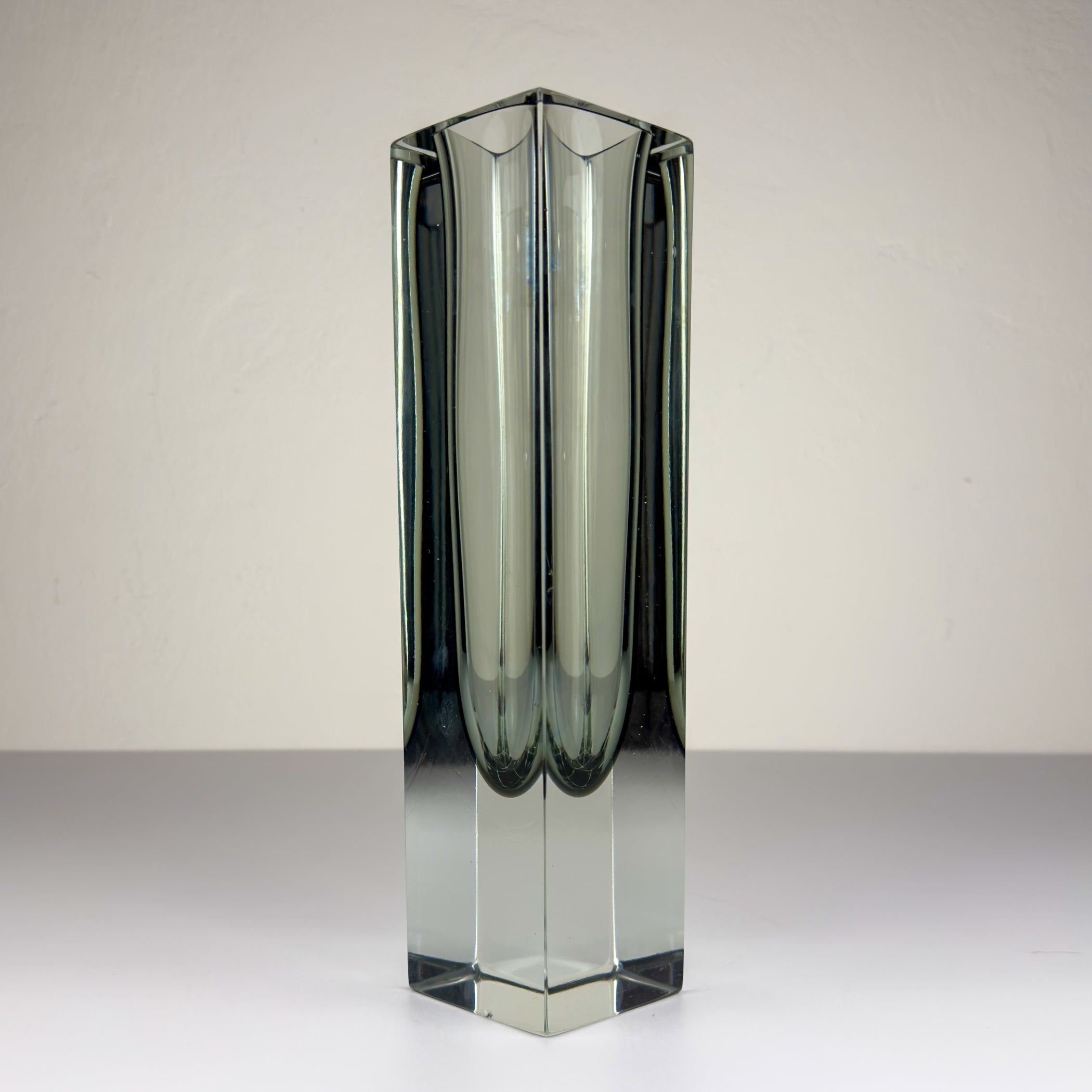 Sommerso gray Murano glass vase, style Flavio Poli, Italy 1970s