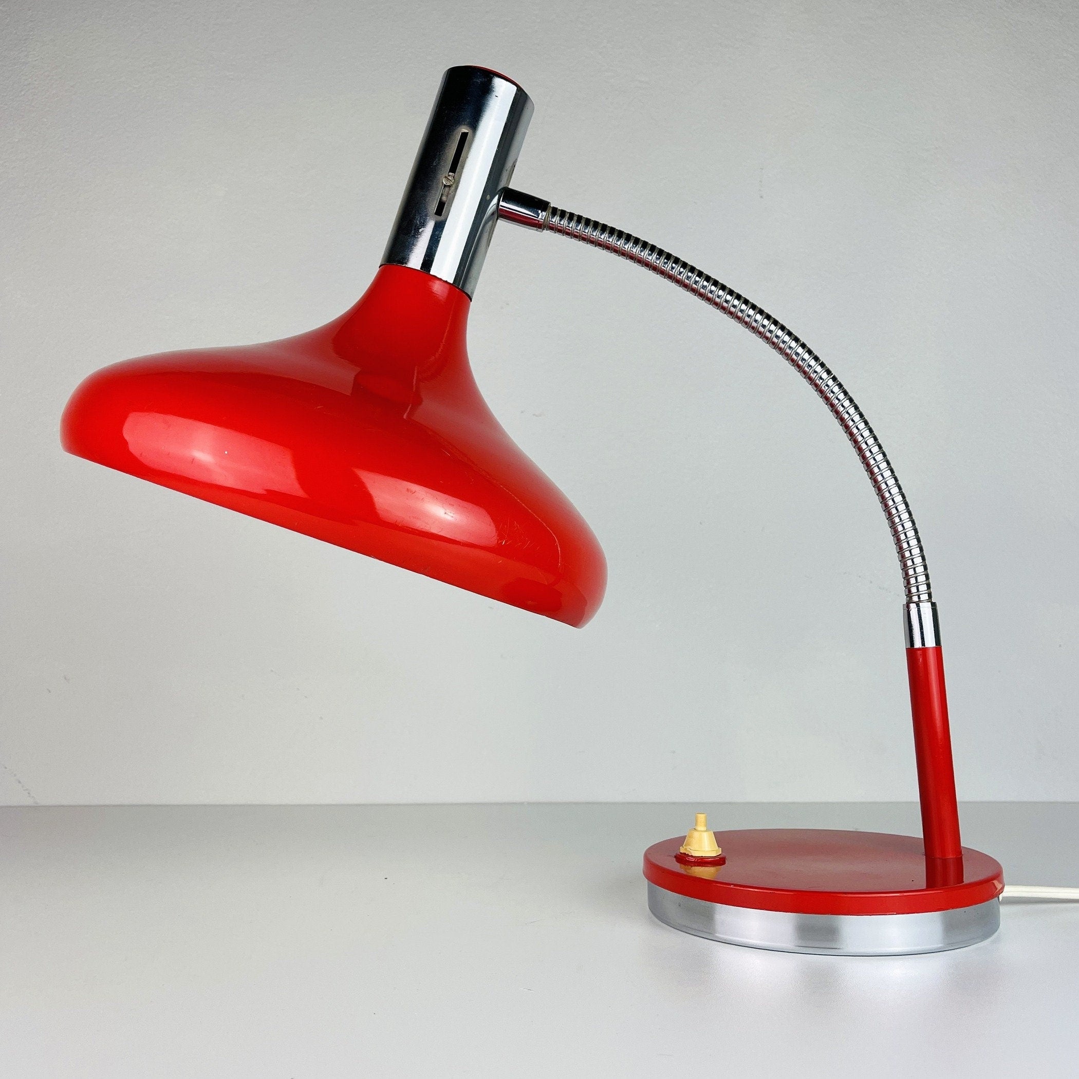 Mid-century red desk lamp Italy 1960s Vintage gooseneck lamp