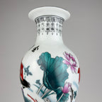 Vintage Chinese Export Porcelain Vase, Chine, 20th century
