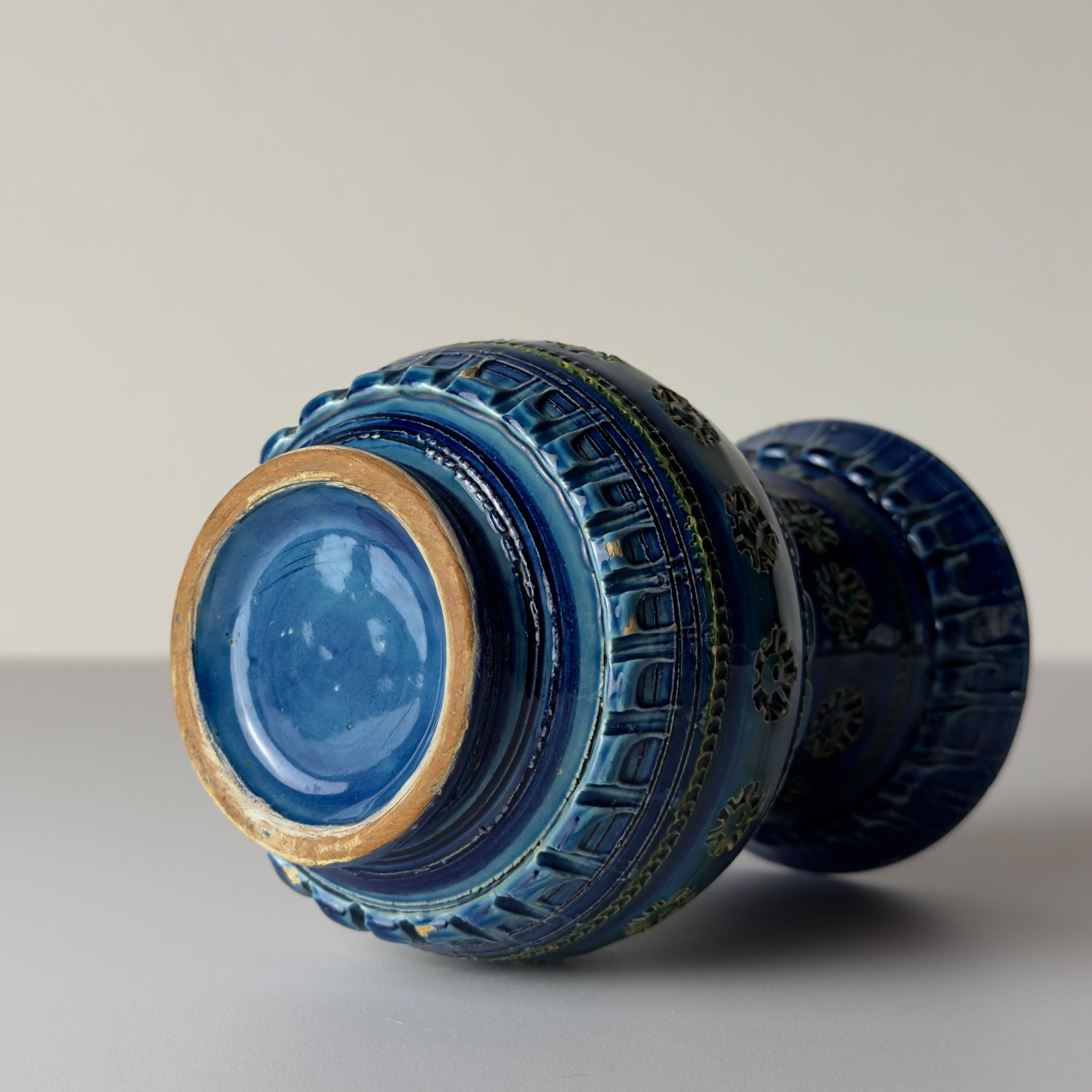 Vintage ceramic vase Rimini Blue, design Aldo Londi, Bitossi Italy 1970s