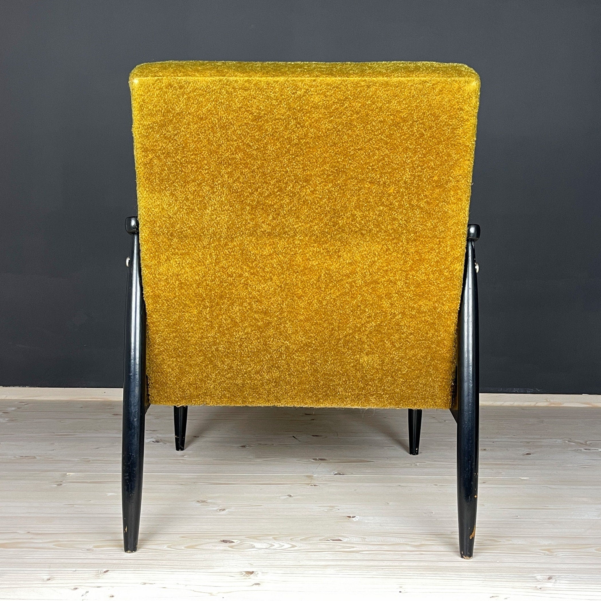Mid-century lounge armchair Yugoslavia 1970s
