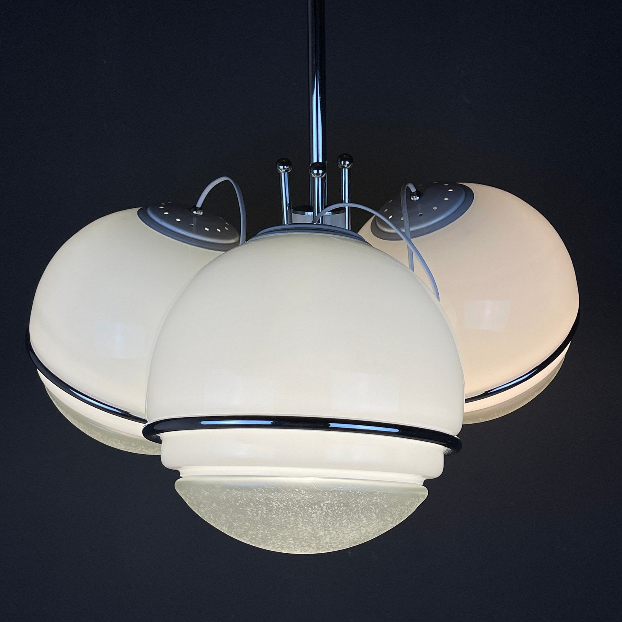 Gino Sarfatti large globe chandelier Italy 1960s