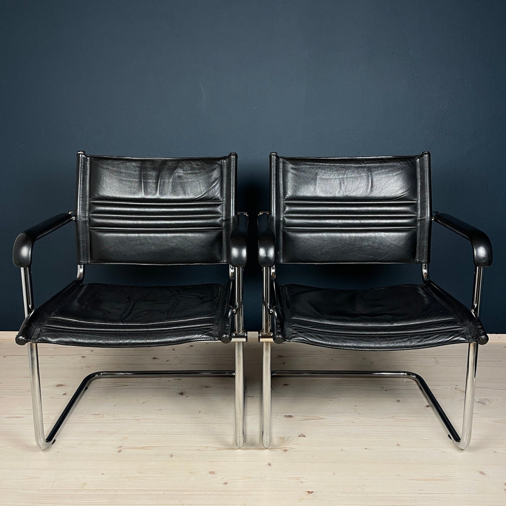 Mid-Century Bauhaus Cantilever Chair Set: Stol Kamnik, Mart Stam Design