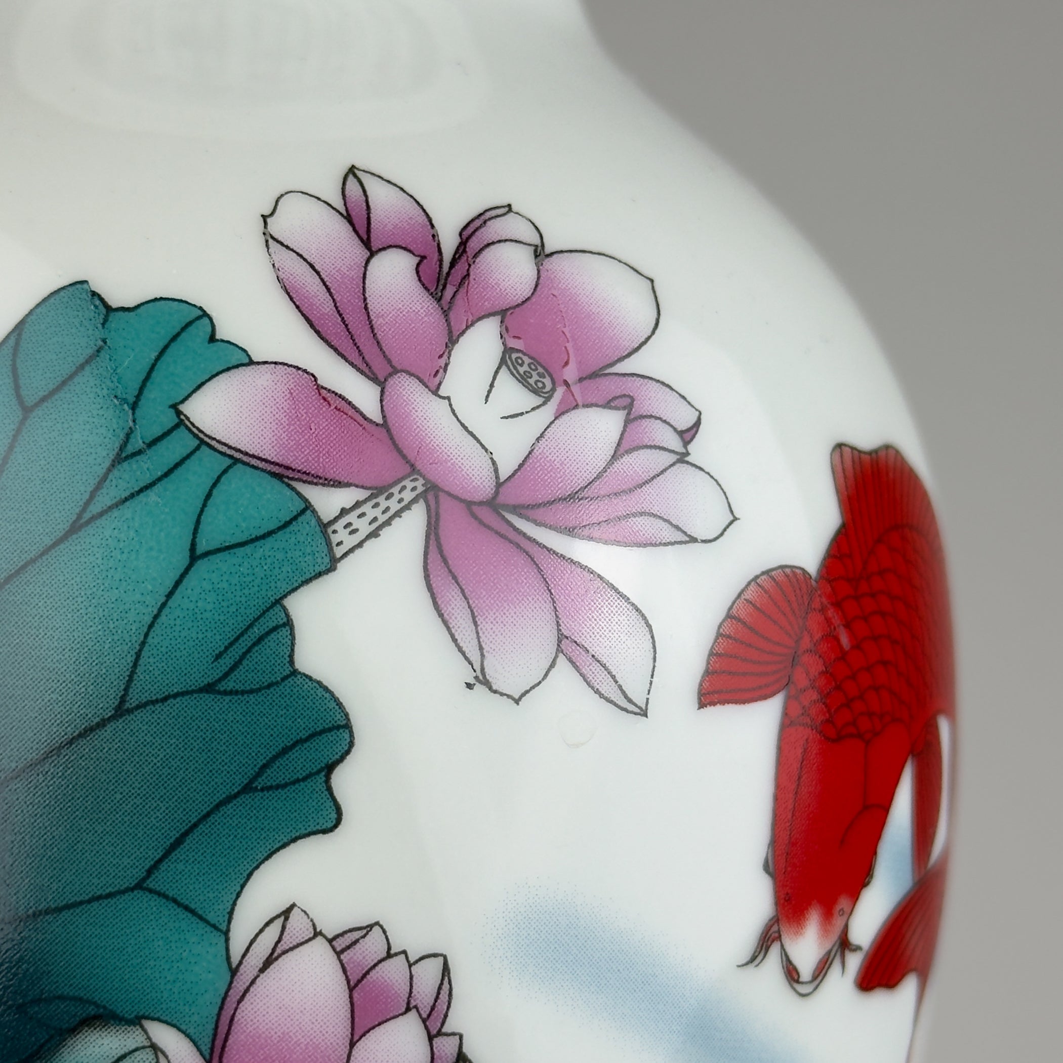 Vintage Chinese Export Porcelain Vase, Chine, 20th century
