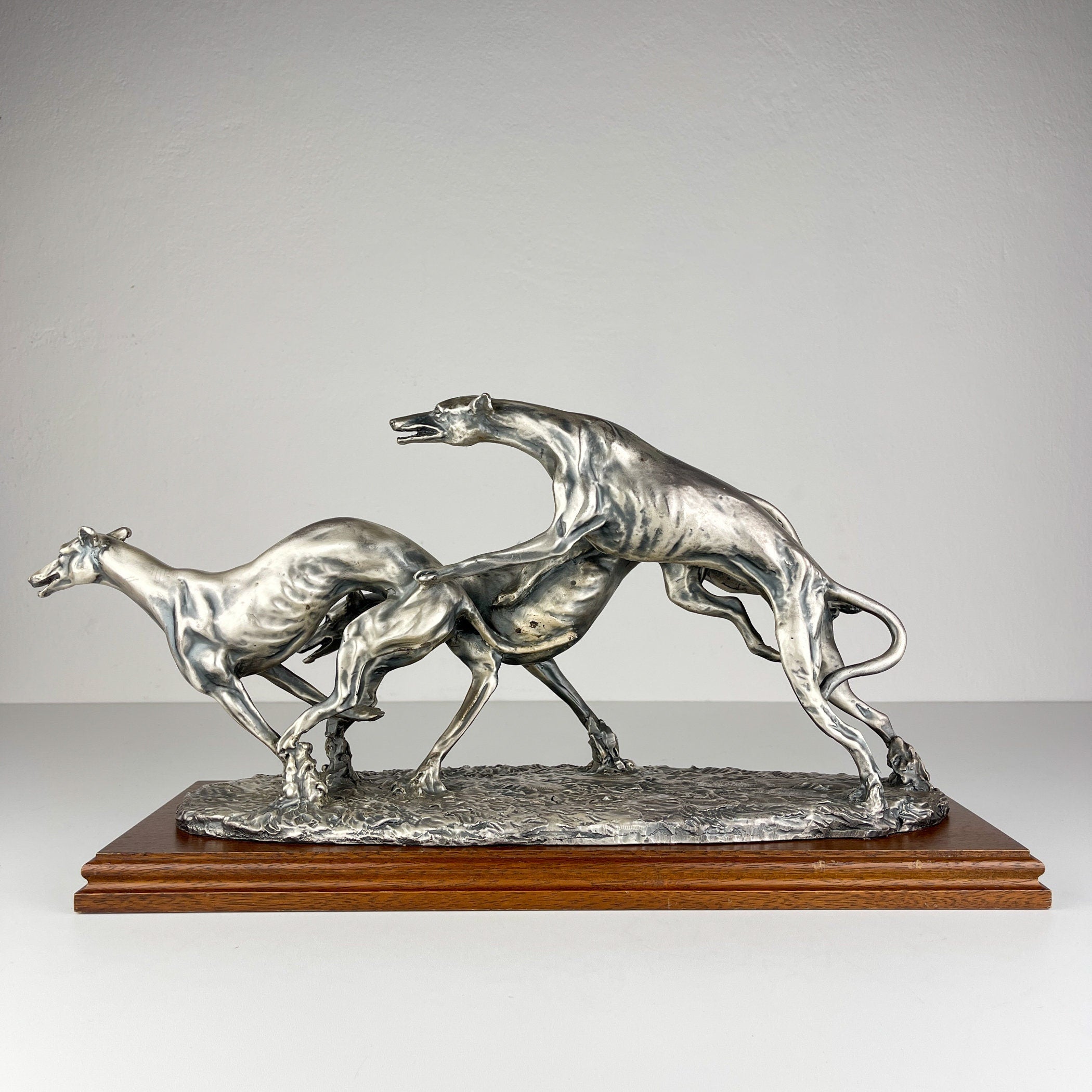 Vintage silver sculpture "Racing Greyhounds" by Angelo Schiavon, Italy 1960s