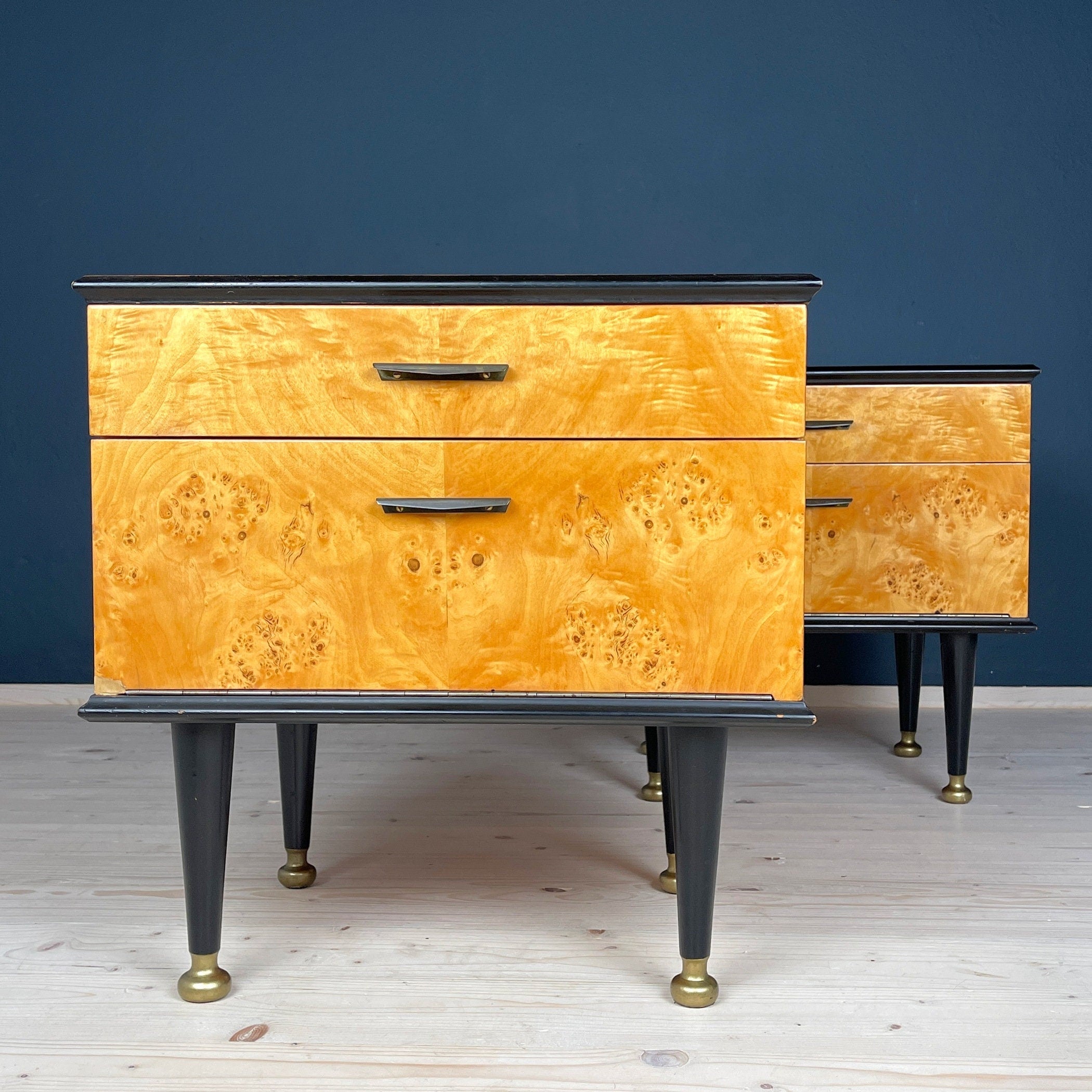 Vintage Birdseye Maple Nightstands: Mid-Century Modern Bedside Tables