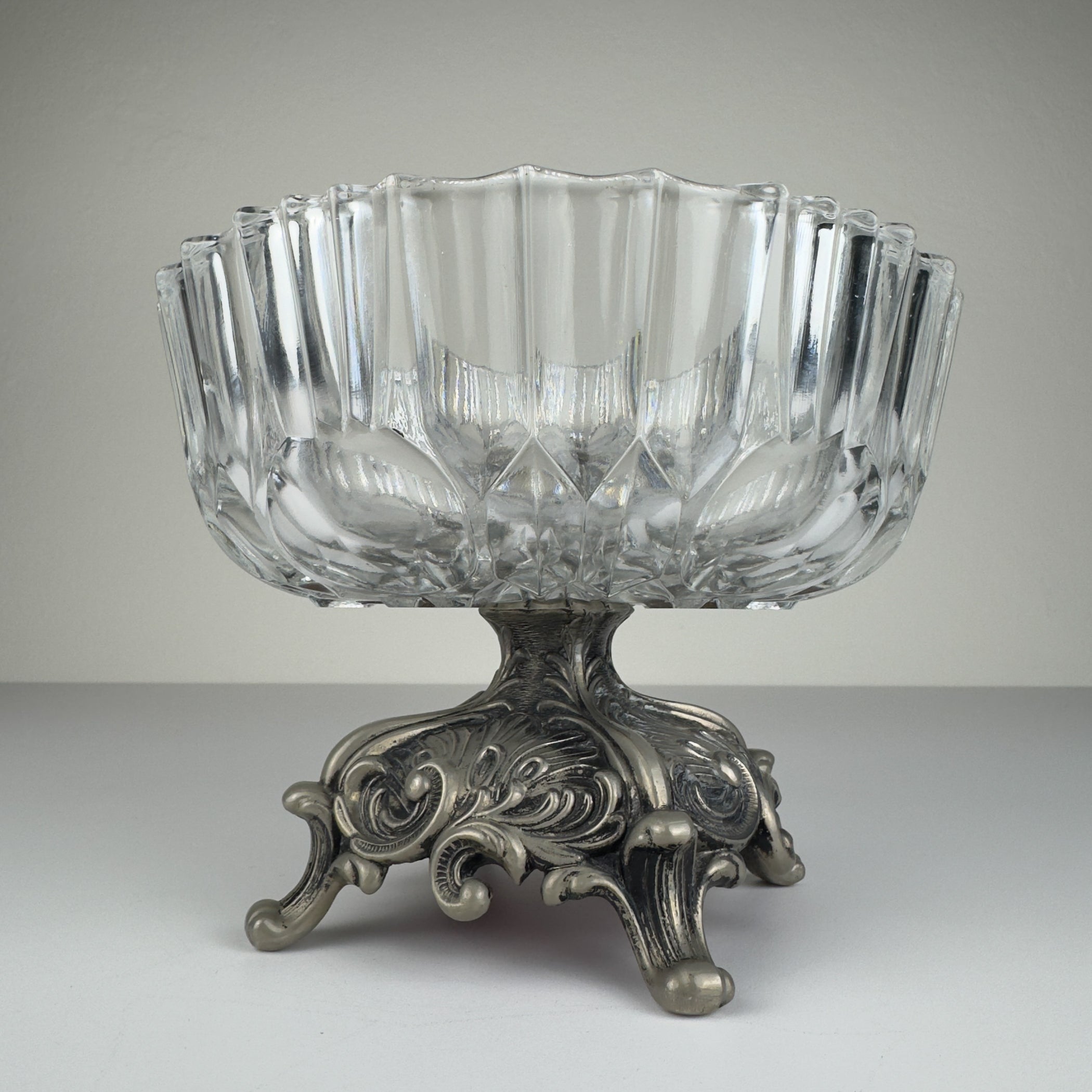 Vintage crystal glass bowl with metal base by Fadalti, Italy 1960s