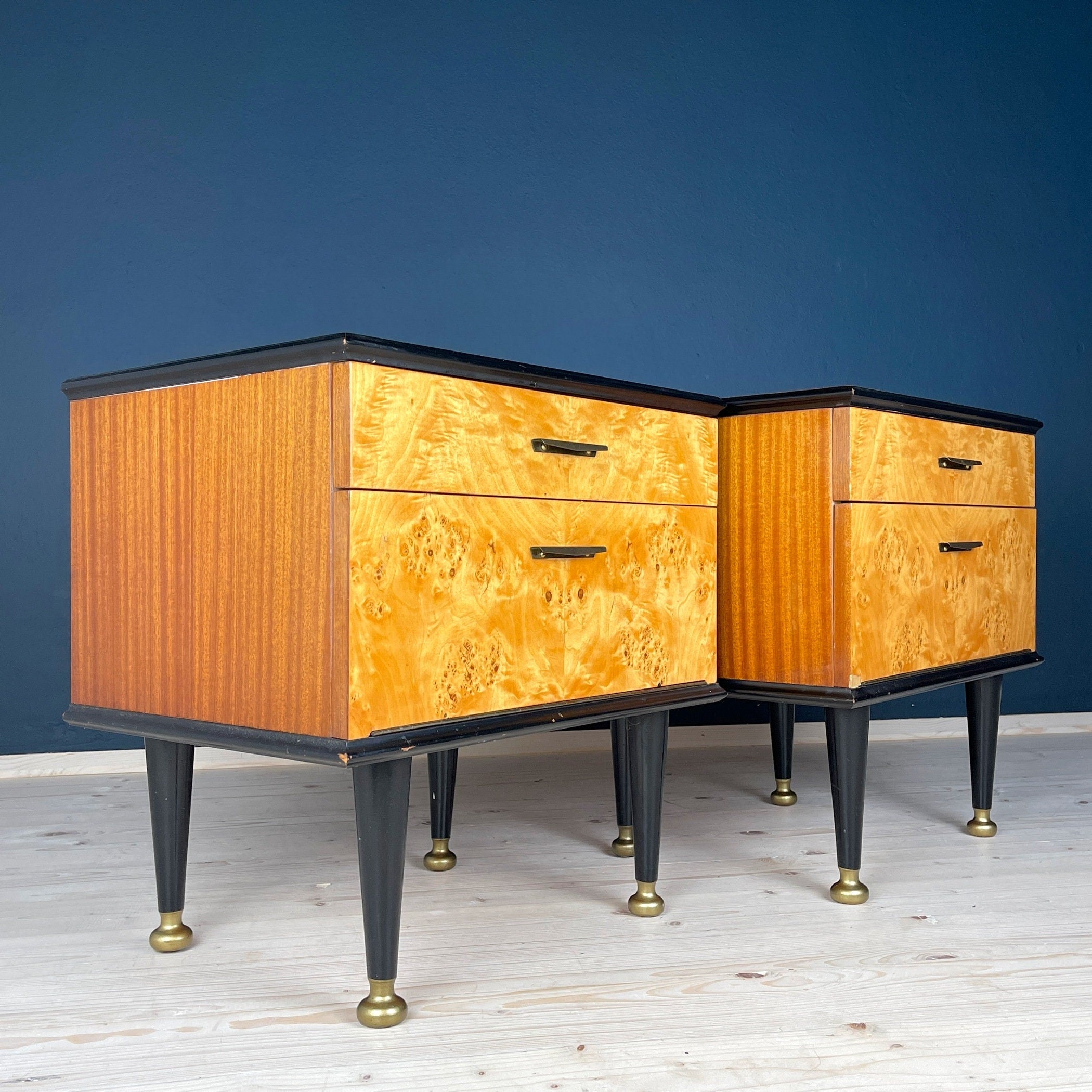 Vintage Birdseye Maple Nightstands: Mid-Century Modern Bedside Tables