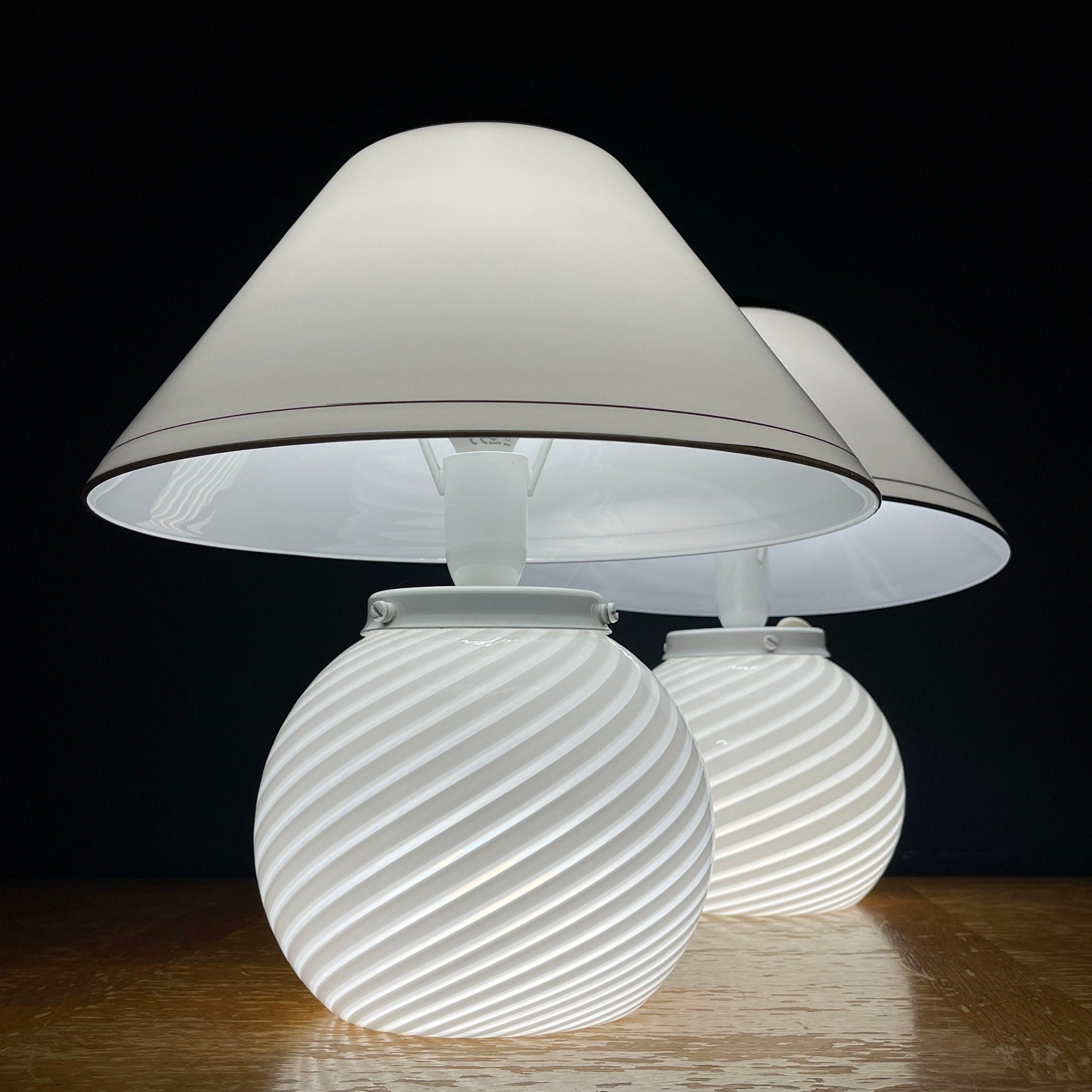 Murano Mushroom Table Lamps: Italian Modern Retro Decor, 1970s, Set of 2