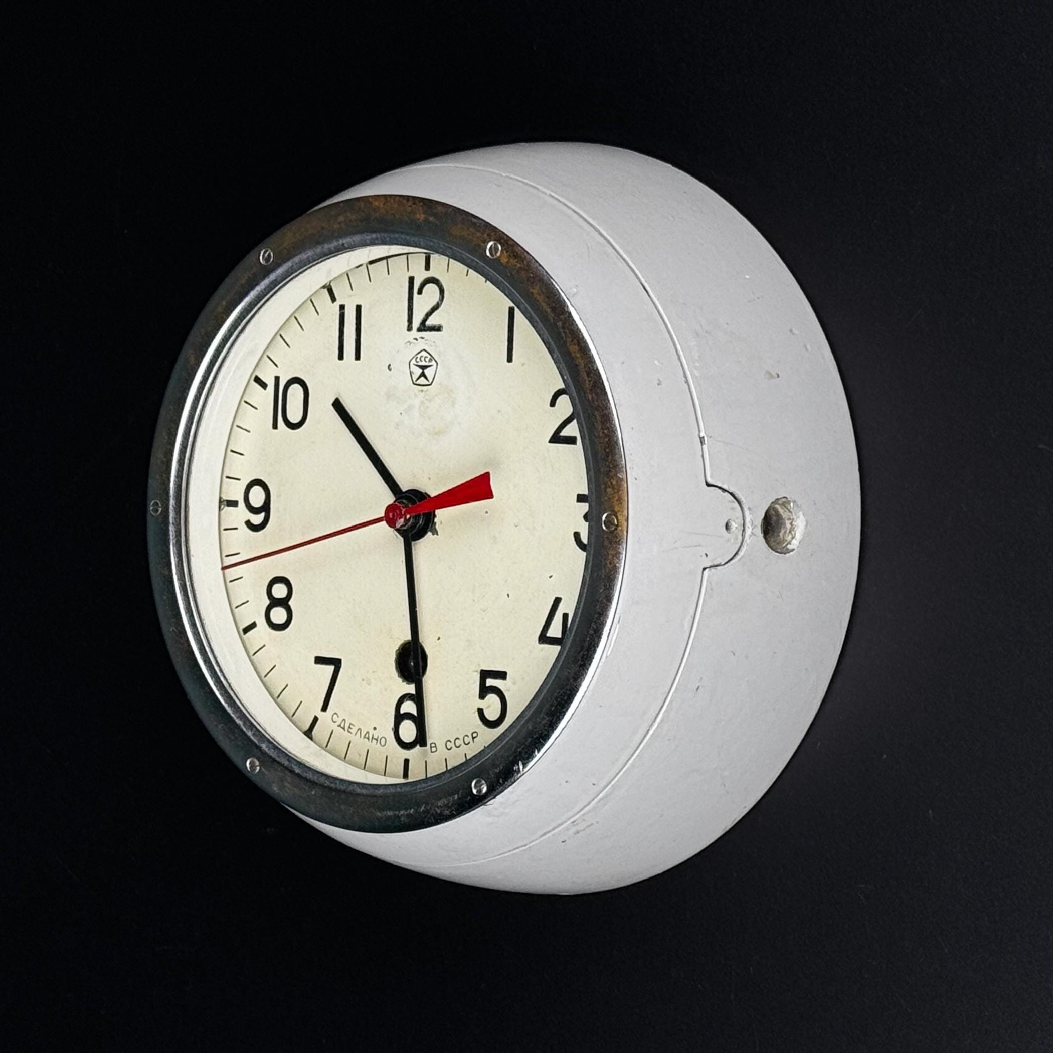 Vintage Antimagnetic submarine navy wall clock Type 5-2 CHM, USSR 1980s
