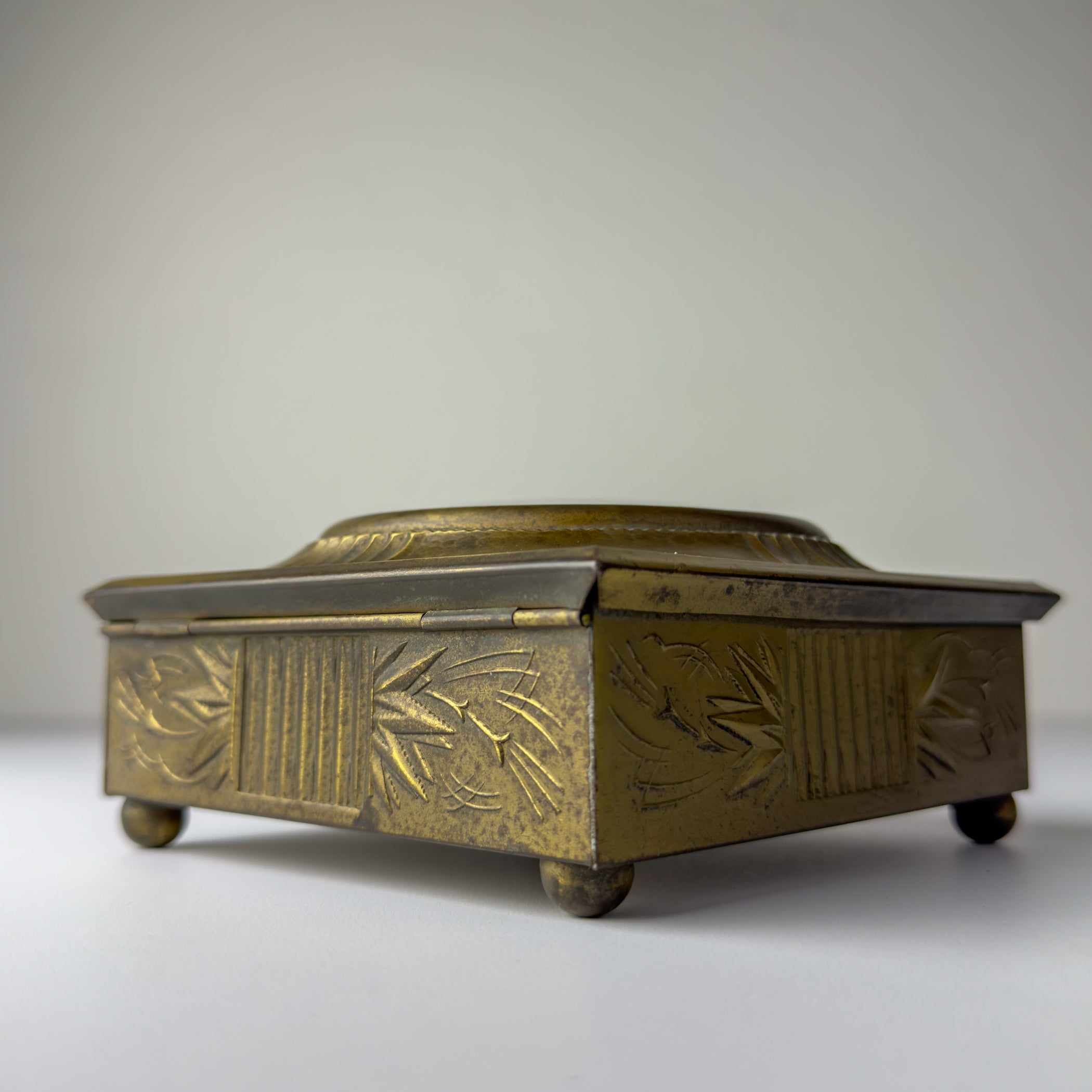 Vintage jewelry box by Dralle, Germany 1930s