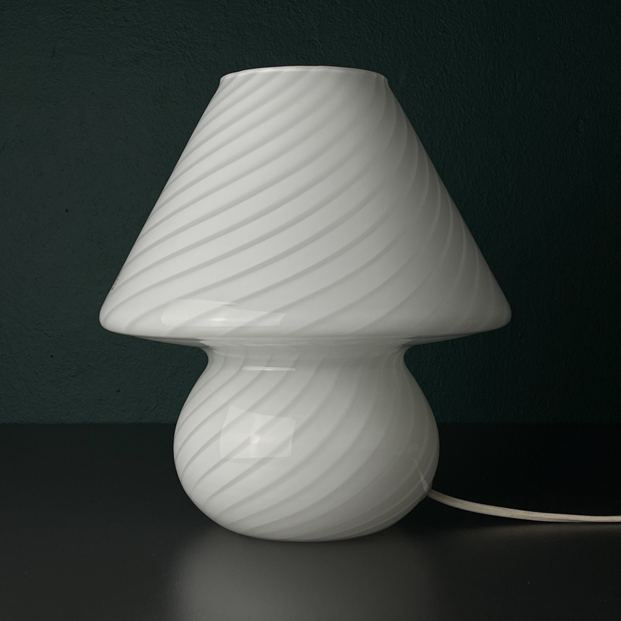Original vintage swirl murano glass table lamp Mushroom, Italy 1970s, White