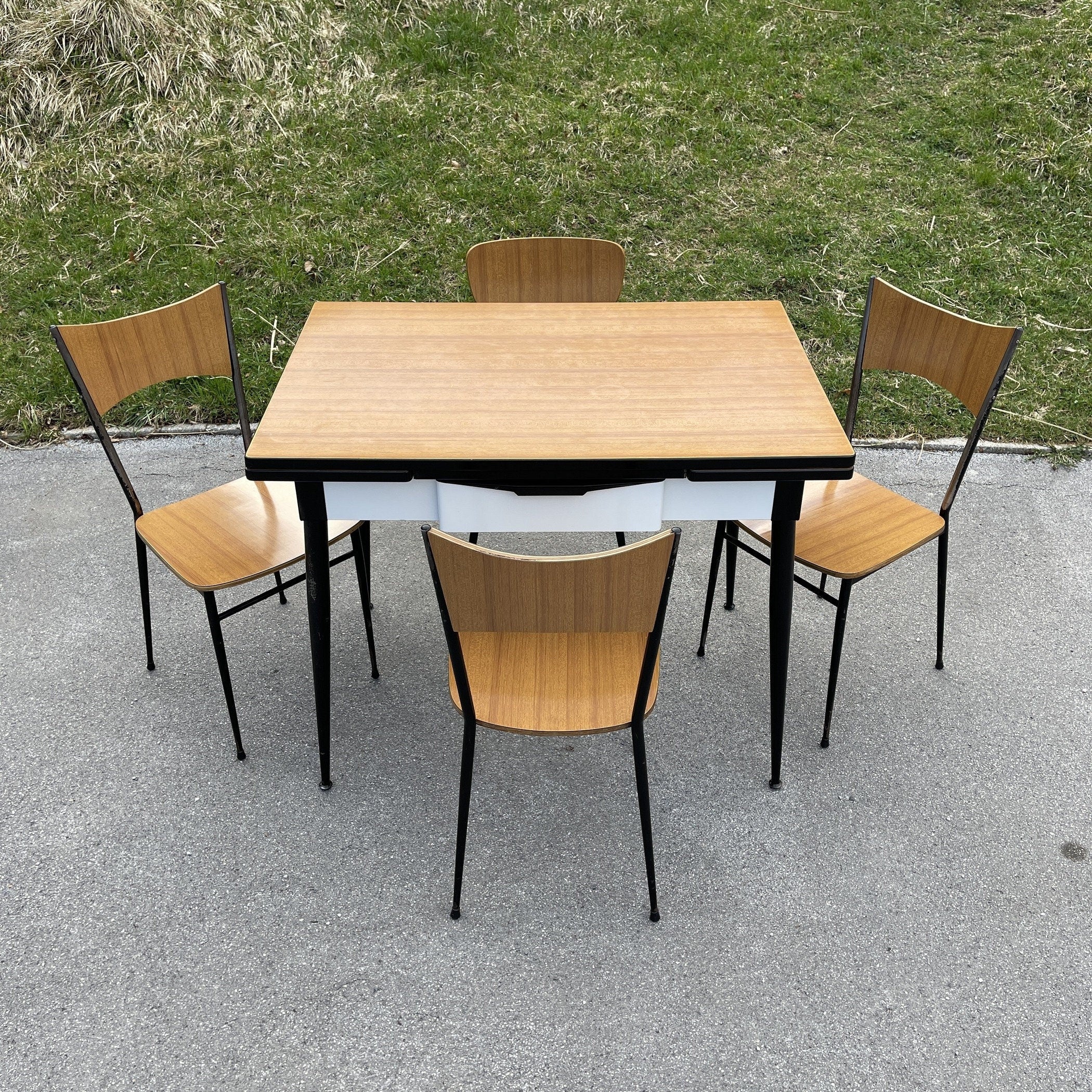 Mid-Century Modern Dining Set: Salvarani Aviator Table & 4 Chairs, Italy 1950s