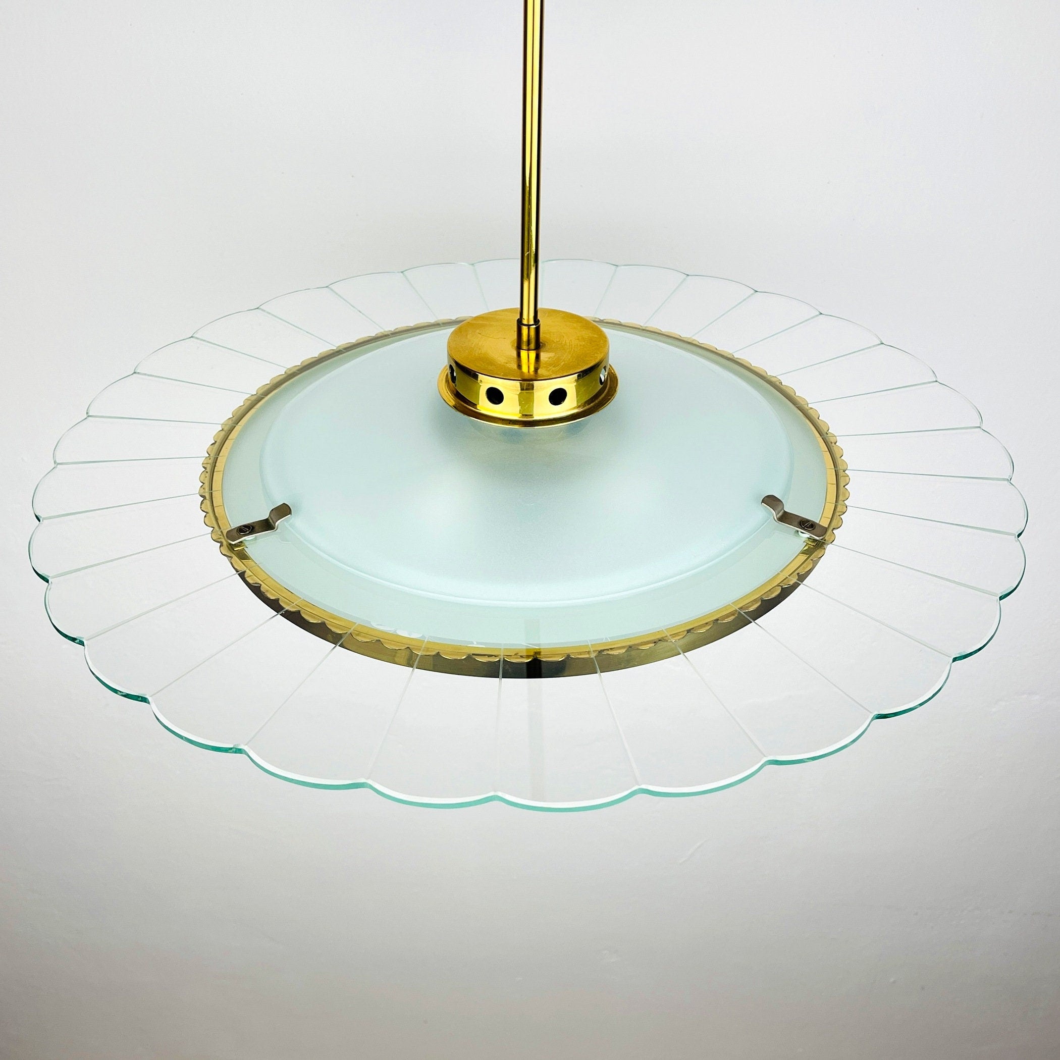 Vintage Fontana Arte Disk Chandelier by Pietro Chiesa, 1940s Italian Lighting