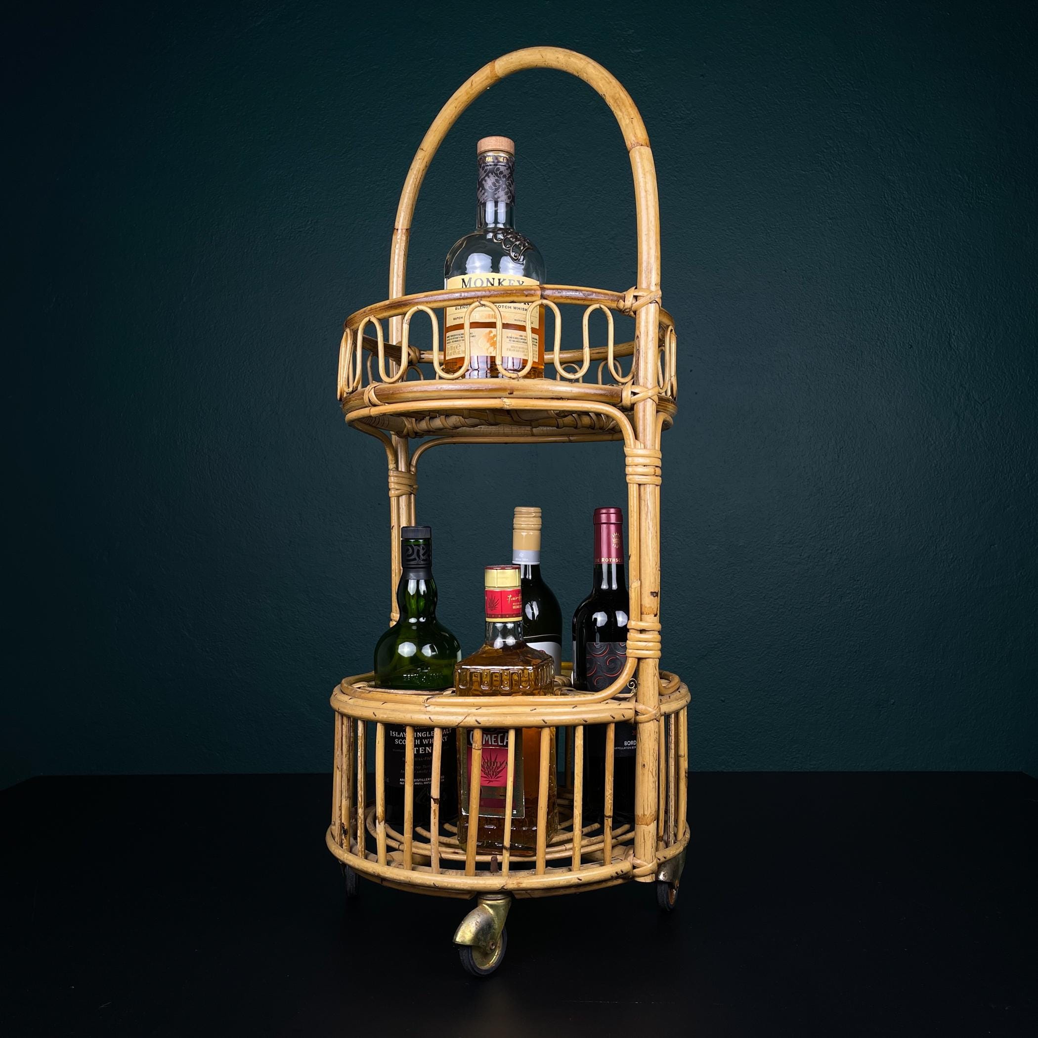 Vintage bamboo & rattan round service bar cart, Italy 1960s