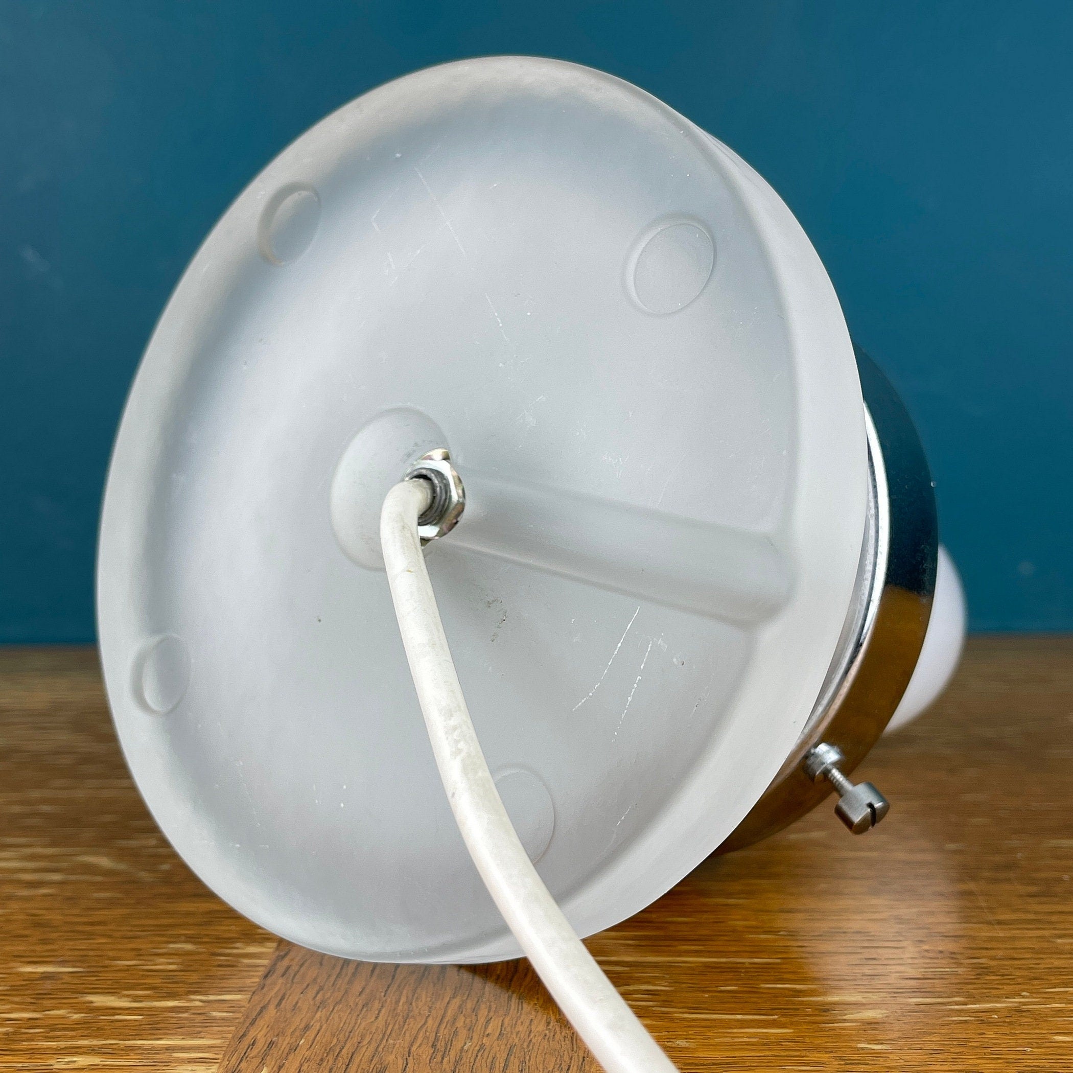 Vintage White Opaline Glass Table Lamp: Italian Mid-Century Modern Lighting