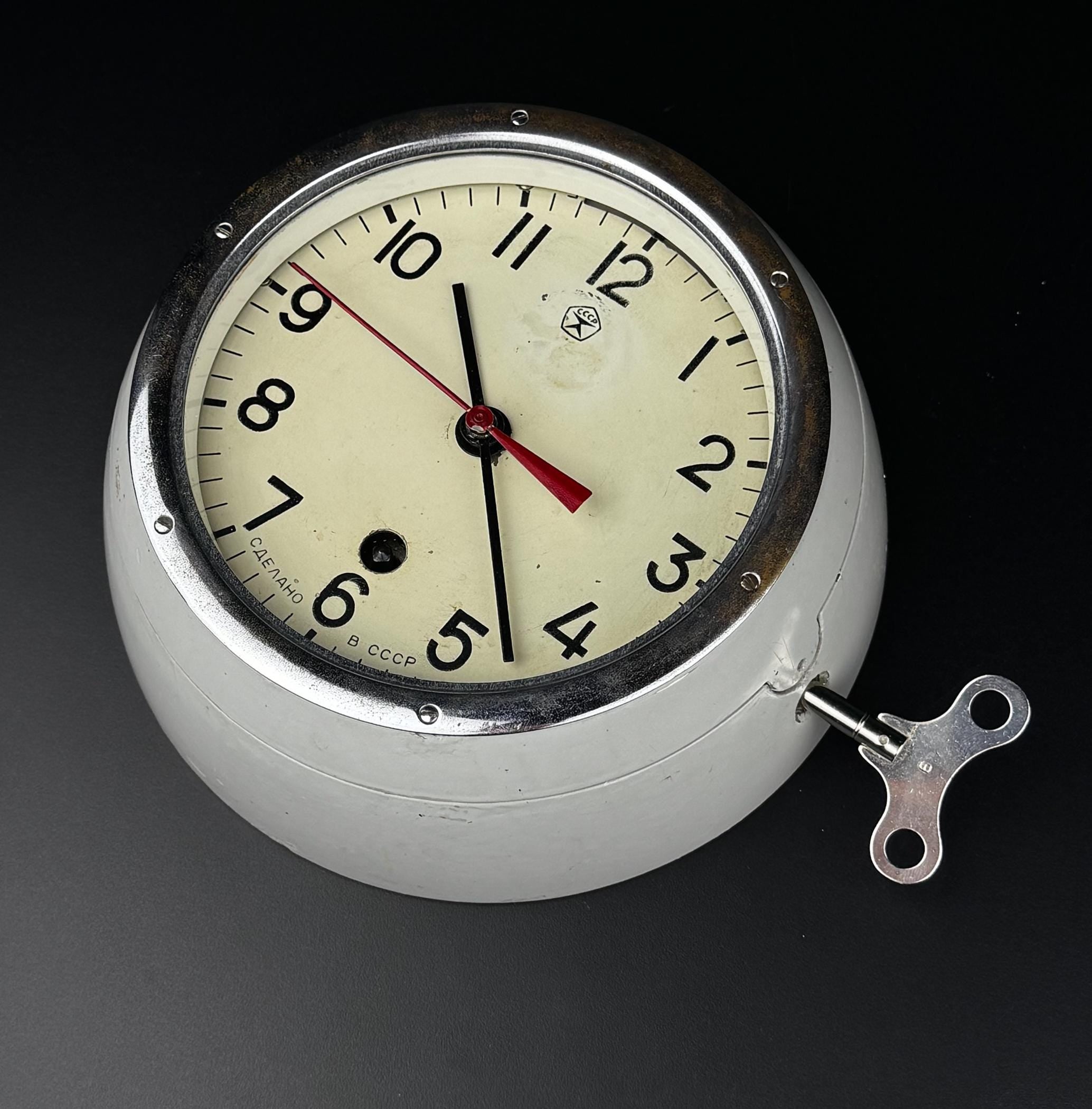 Vintage Antimagnetic submarine navy wall clock Type 5-2 CHM, USSR 1980s