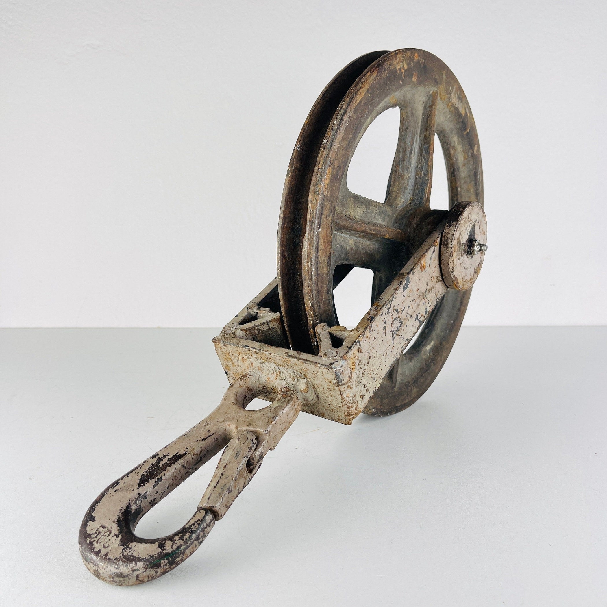 Vintage large pulley Yugoslavia 1970s Industrial Home Decor Retro Loft Steel Rope Pulley