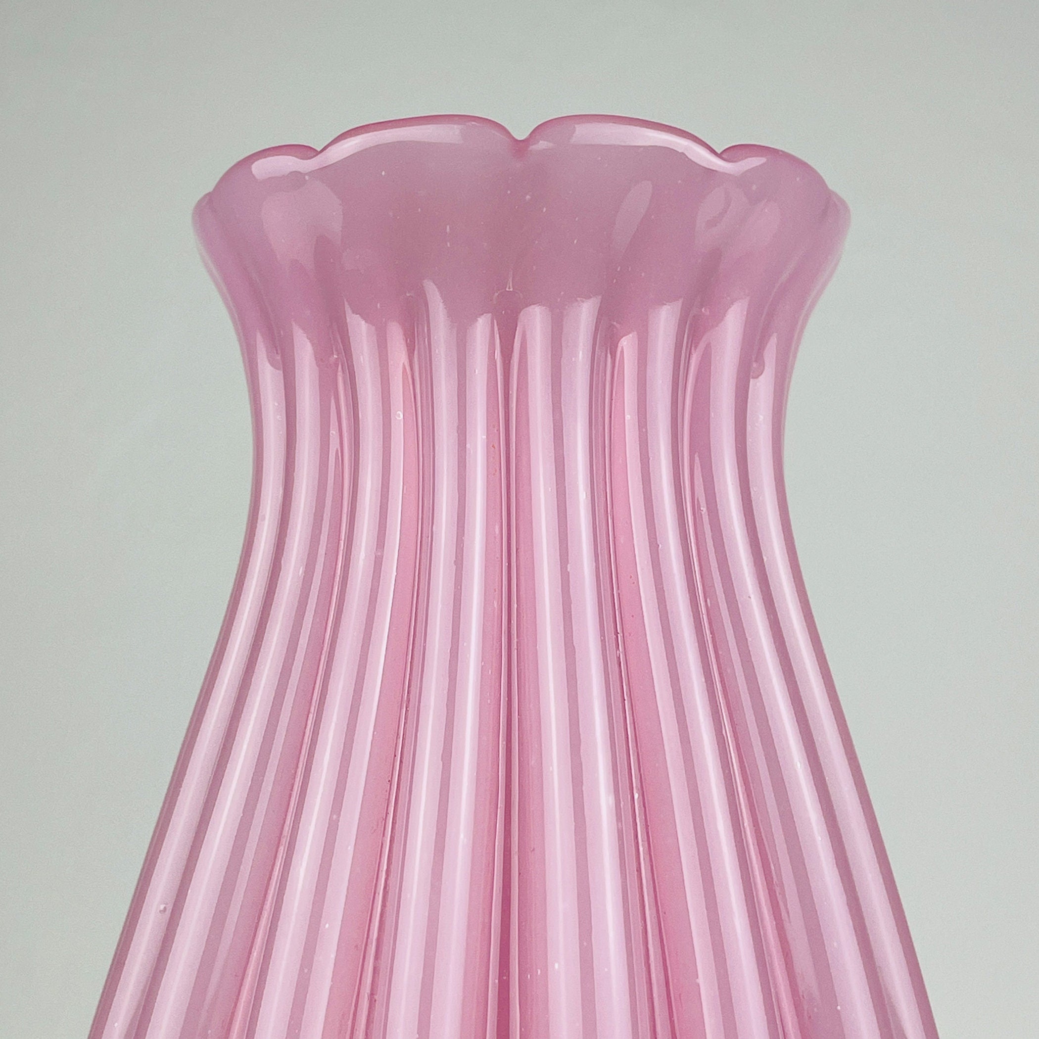 Vintage pink vase by Archimede Seguso, Italy 1950s