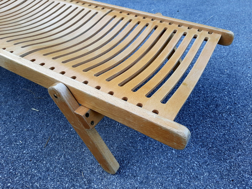Vintage Rex Kralj Wood Daybed: Scandinavian Style Kids Bed