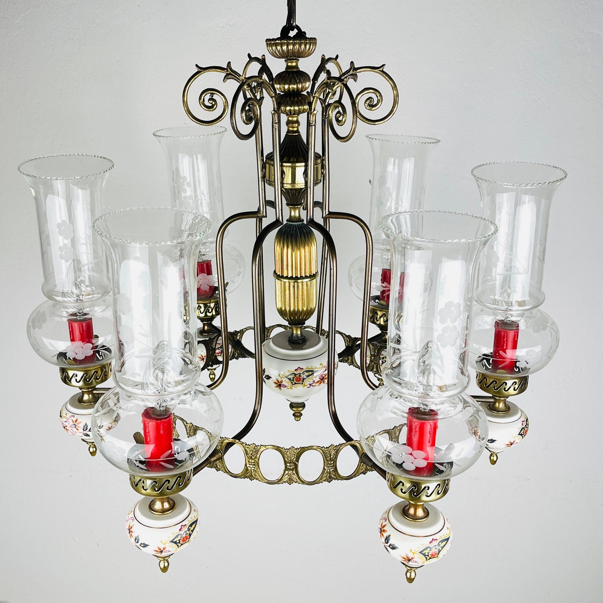 Vintage porcelain and brass chandelier Italy 1930s