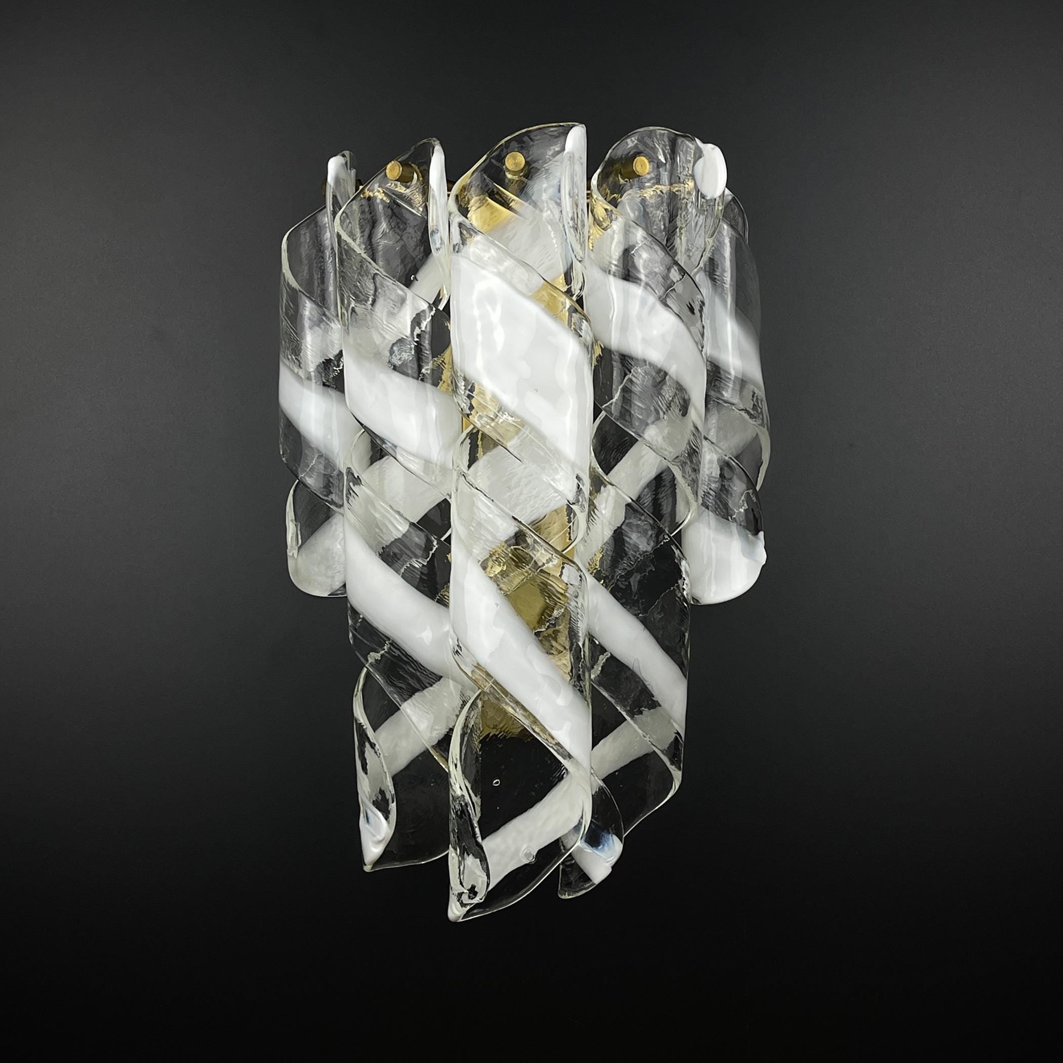 Vintage Murano wall lamp “Torciglioni” by AVMazzega, Italy 1970s,Mid-century Italian Lighting