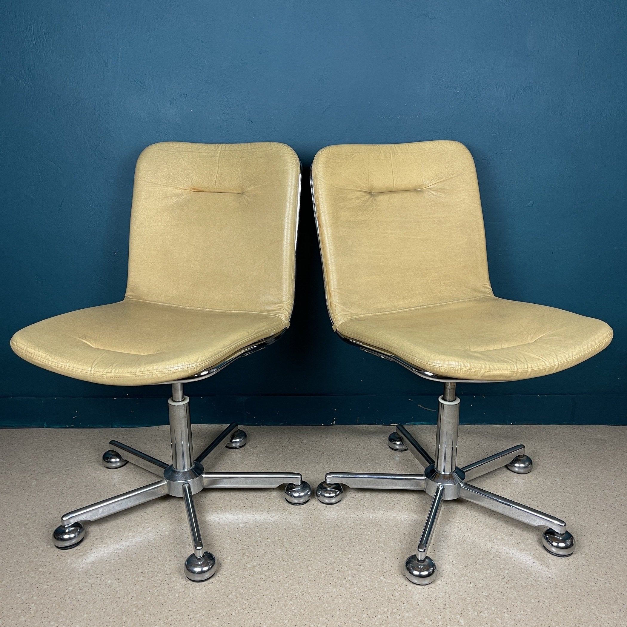 Vintage Italian Desk Chairs - 1970s Mid-Century Modern Style - Set of 2