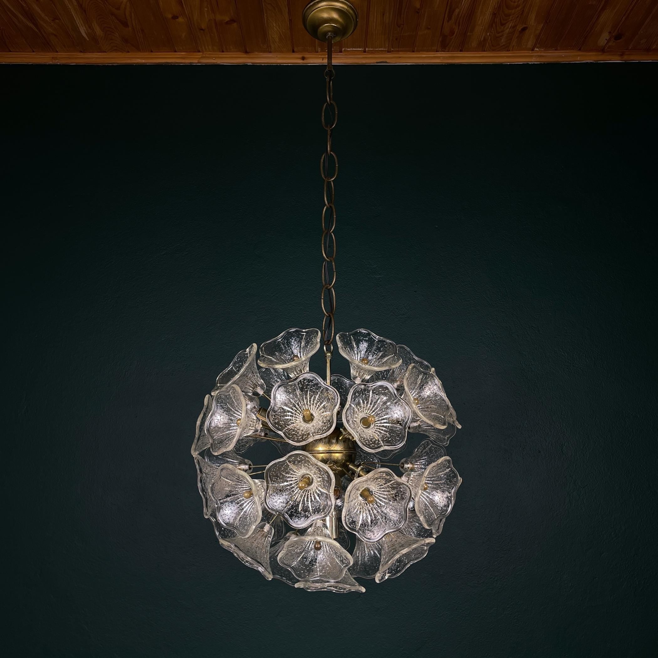 Large Murano chandelier Flower Sputnik by Paolo Venini for VeArt, Italy, 1960s