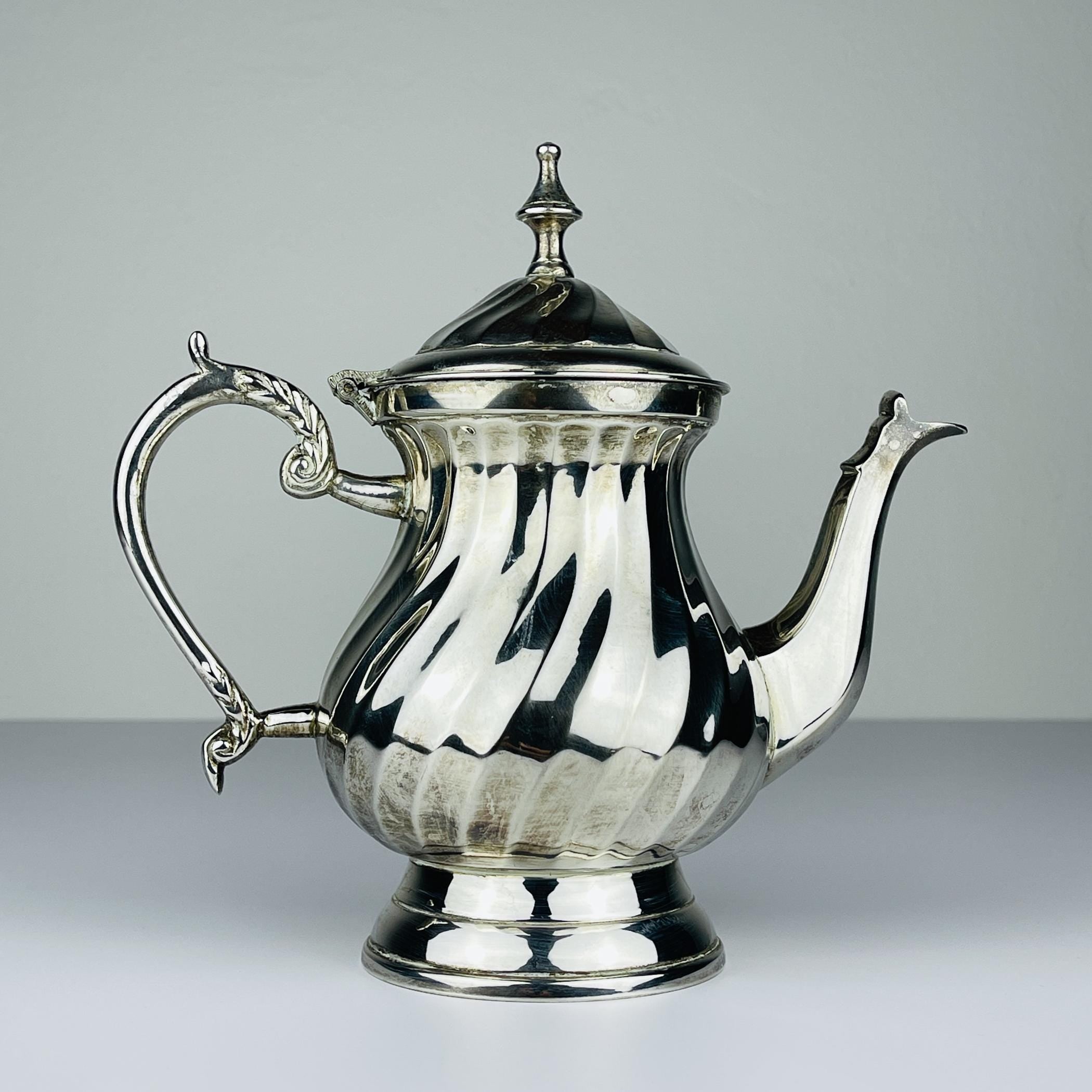 Vintage silver plated teapot by Royal Sheffield, England, 1950s, Vintage home decor