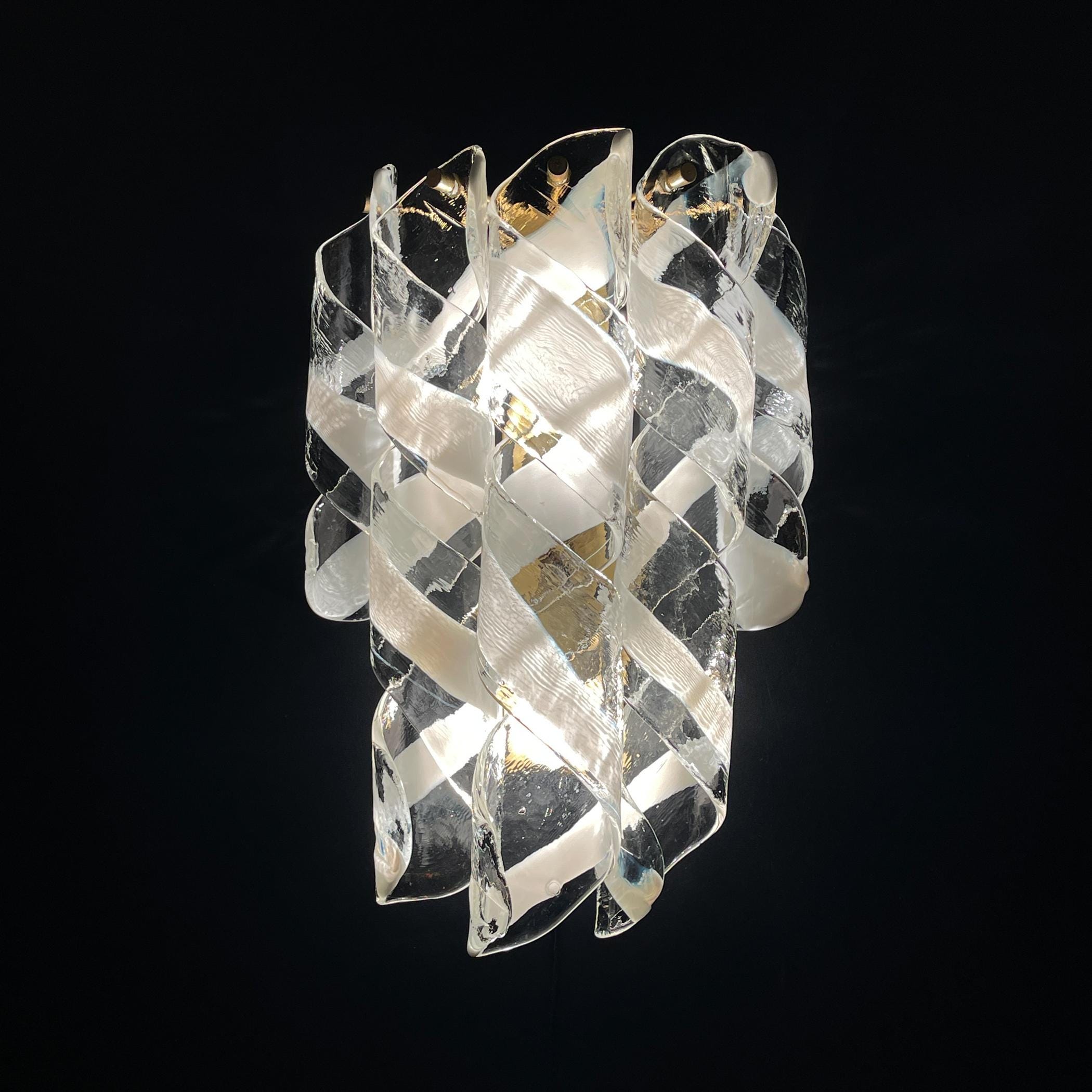 Vintage Murano wall lamp “Torciglioni” by AVMazzega, Italy 1970s,Mid-century Italian Lighting