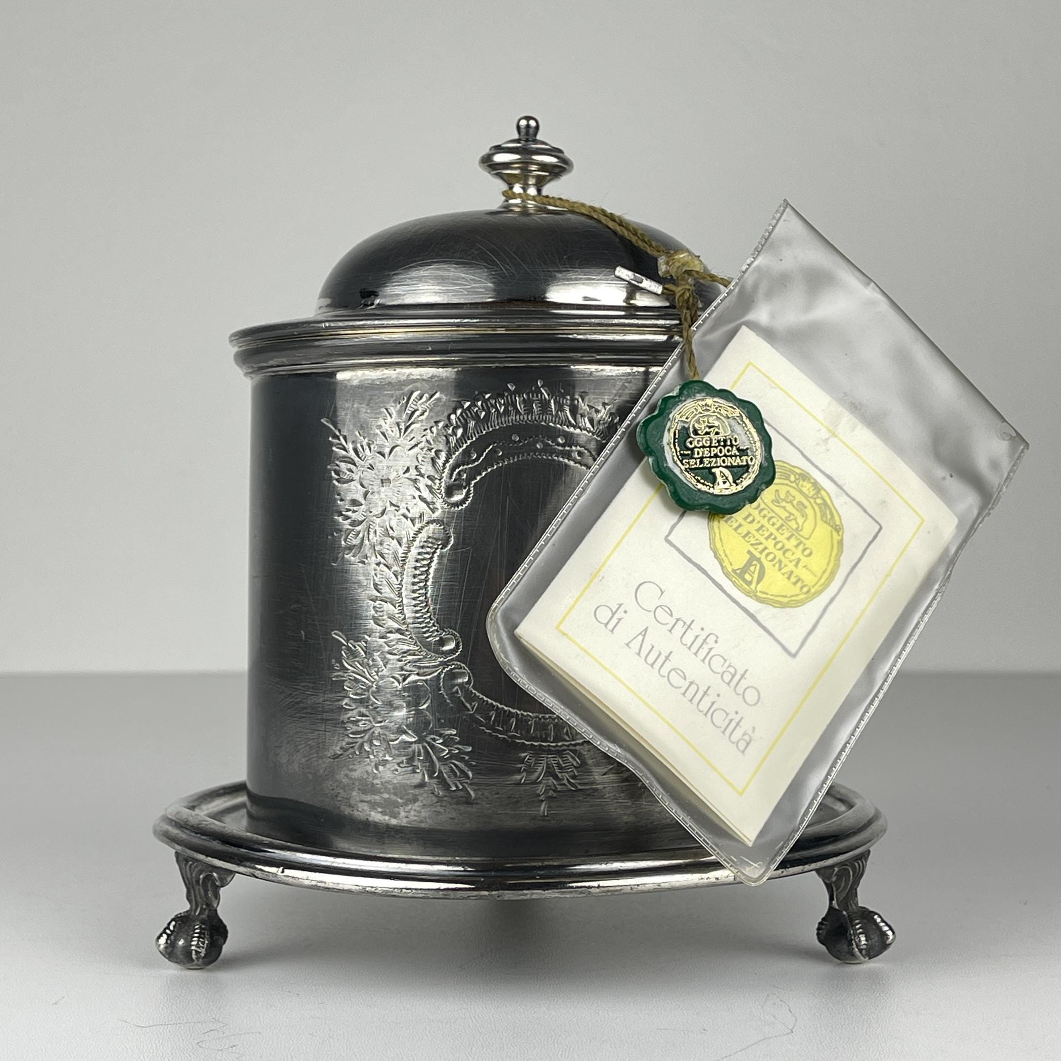 Original Antique silver plated biscuit box by James Deakin & Sons, Sheffield, England, 1890s