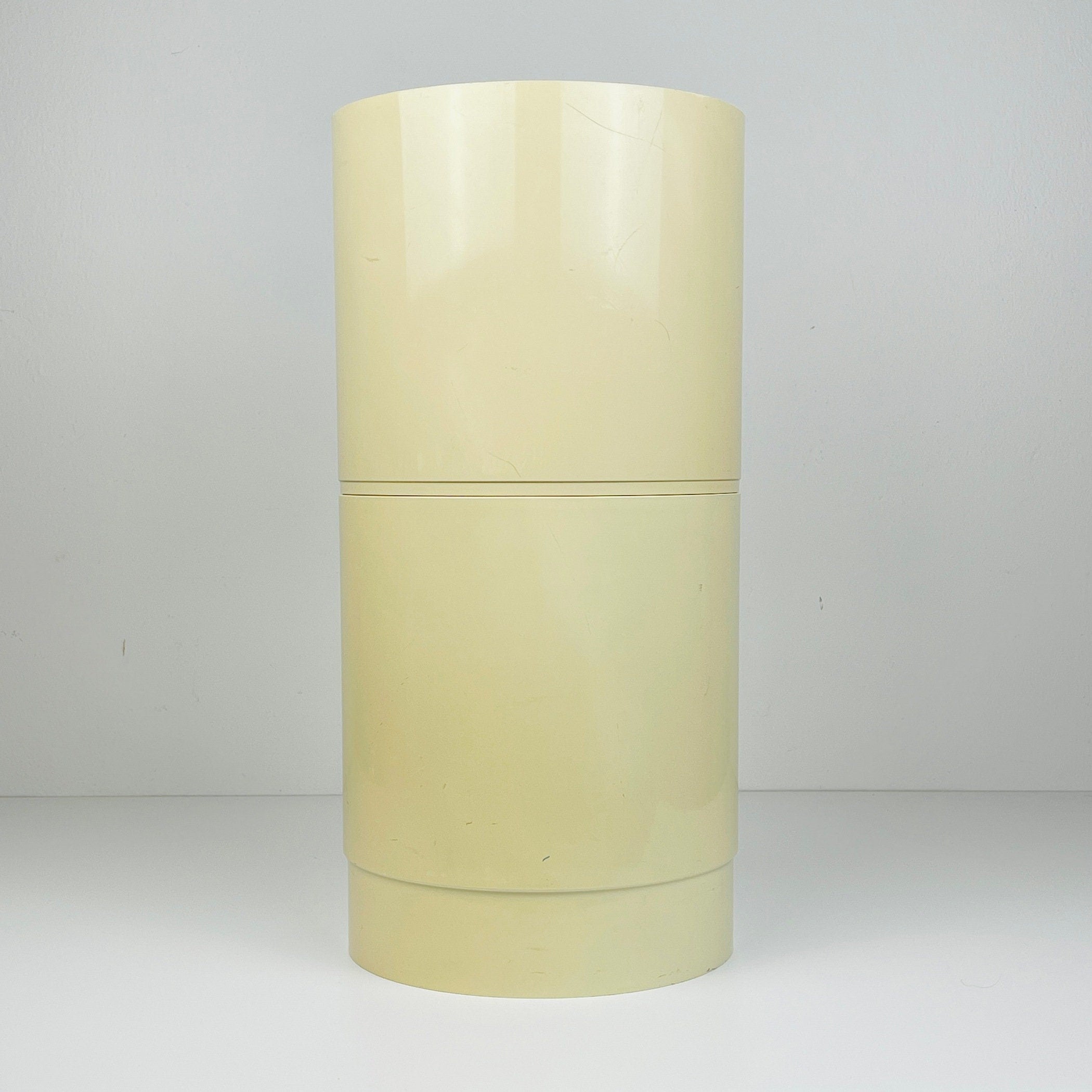 Mid-century plastic basket / umbrella stand designed by Lineacqualba Italy 1970s Vintage home decor