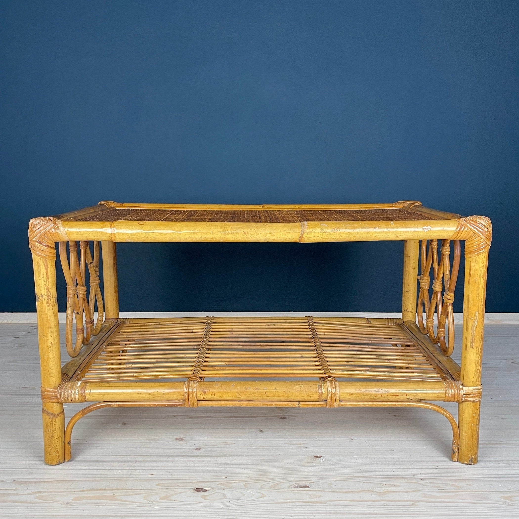Vintage bamboo coffee table Italy 1970s mid-century rattan table Bamboo side table Retro home decor