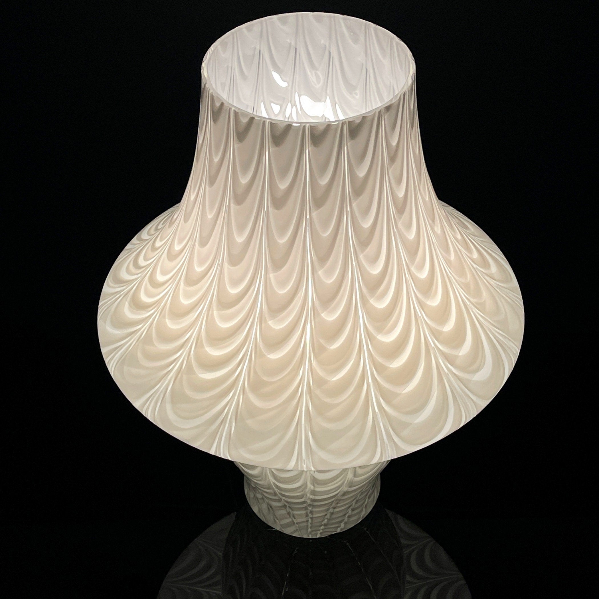 Large Classic white murano table lamp Mushroom Italy 1970s Italian Modern Retro home decor