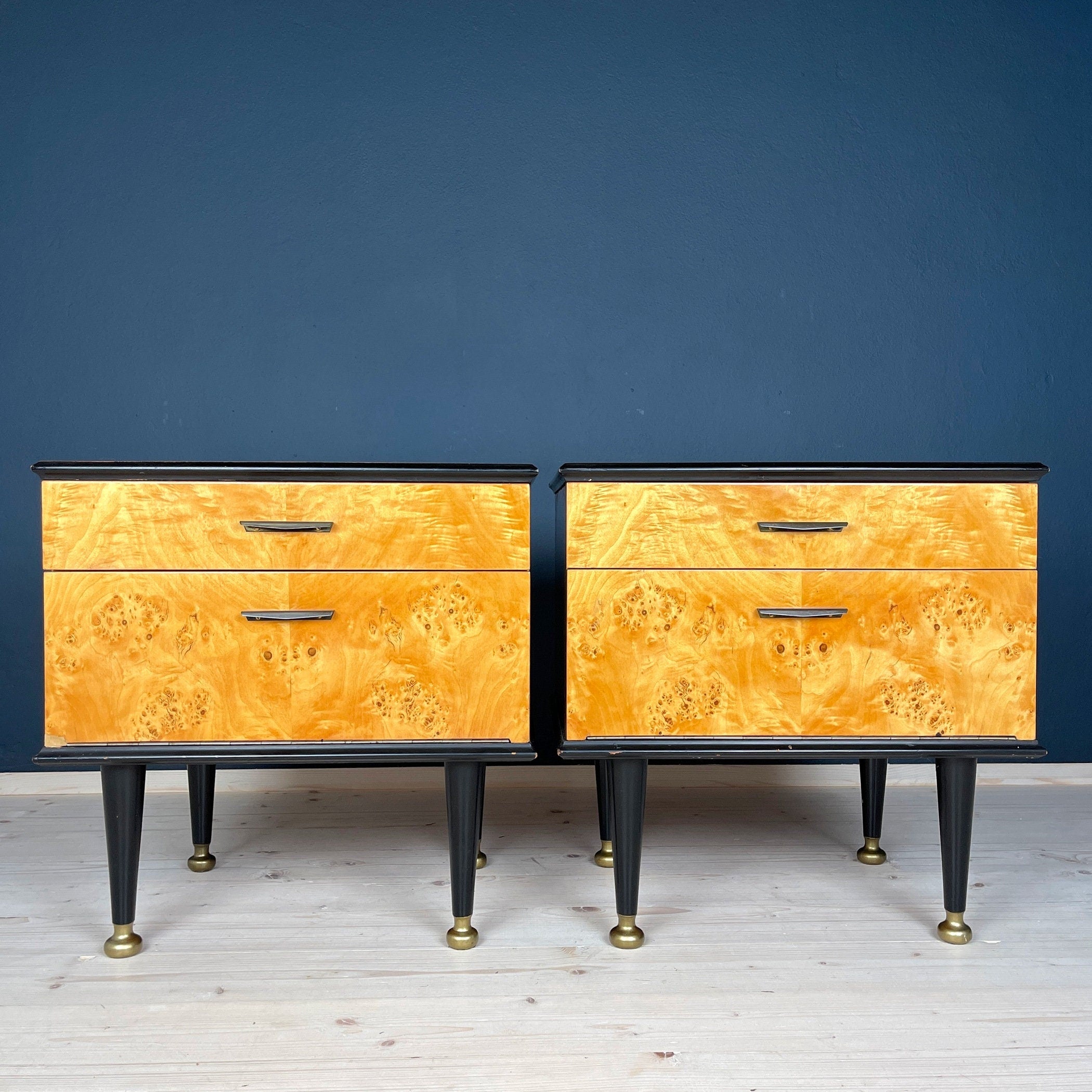 Vintage Birdseye Maple Nightstands: Mid-Century Modern Bedside Tables