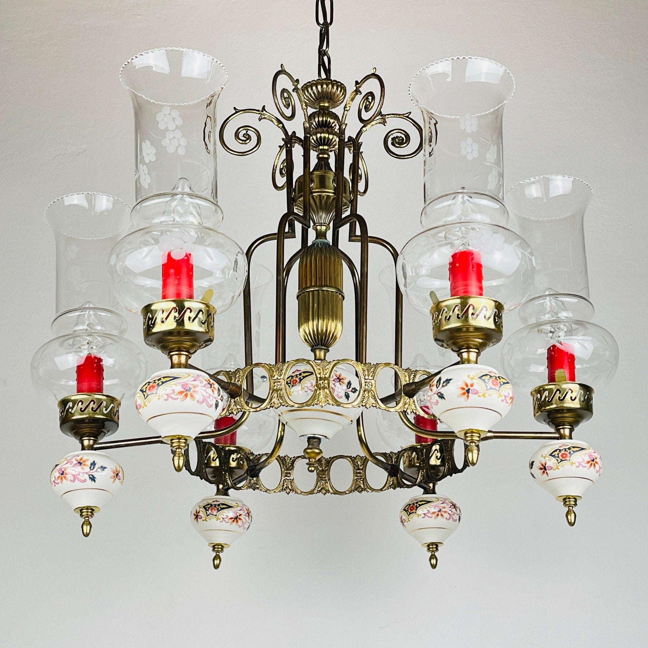 Vintage porcelain and brass chandelier Italy 1930s