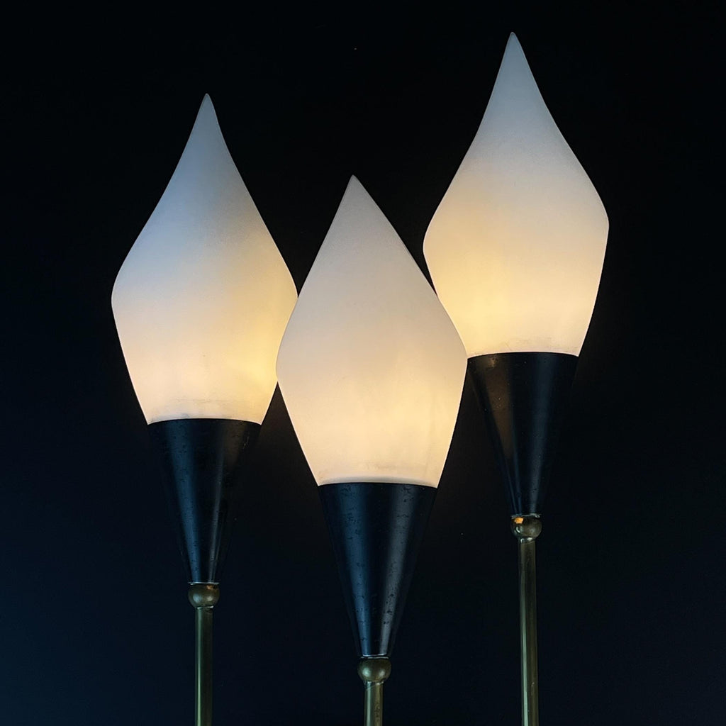 Vintage wall lamp by Stilnovo, Italy, 1950s
