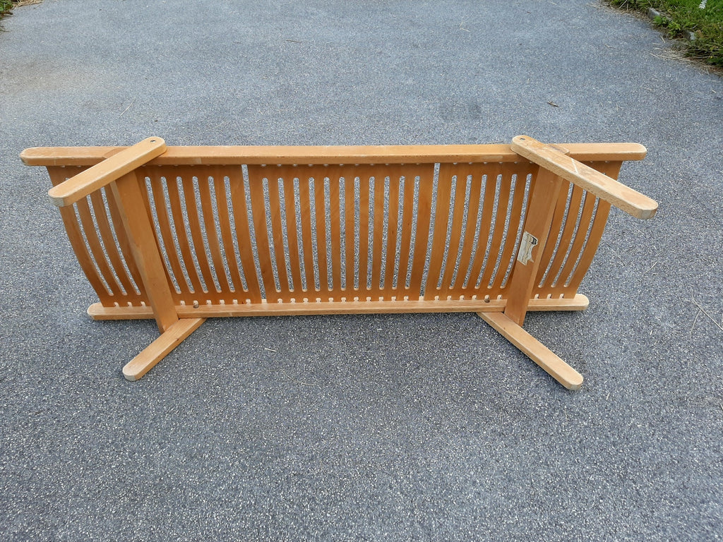 Vintage Rex Kralj Wood Daybed: Scandinavian Style Kids Bed