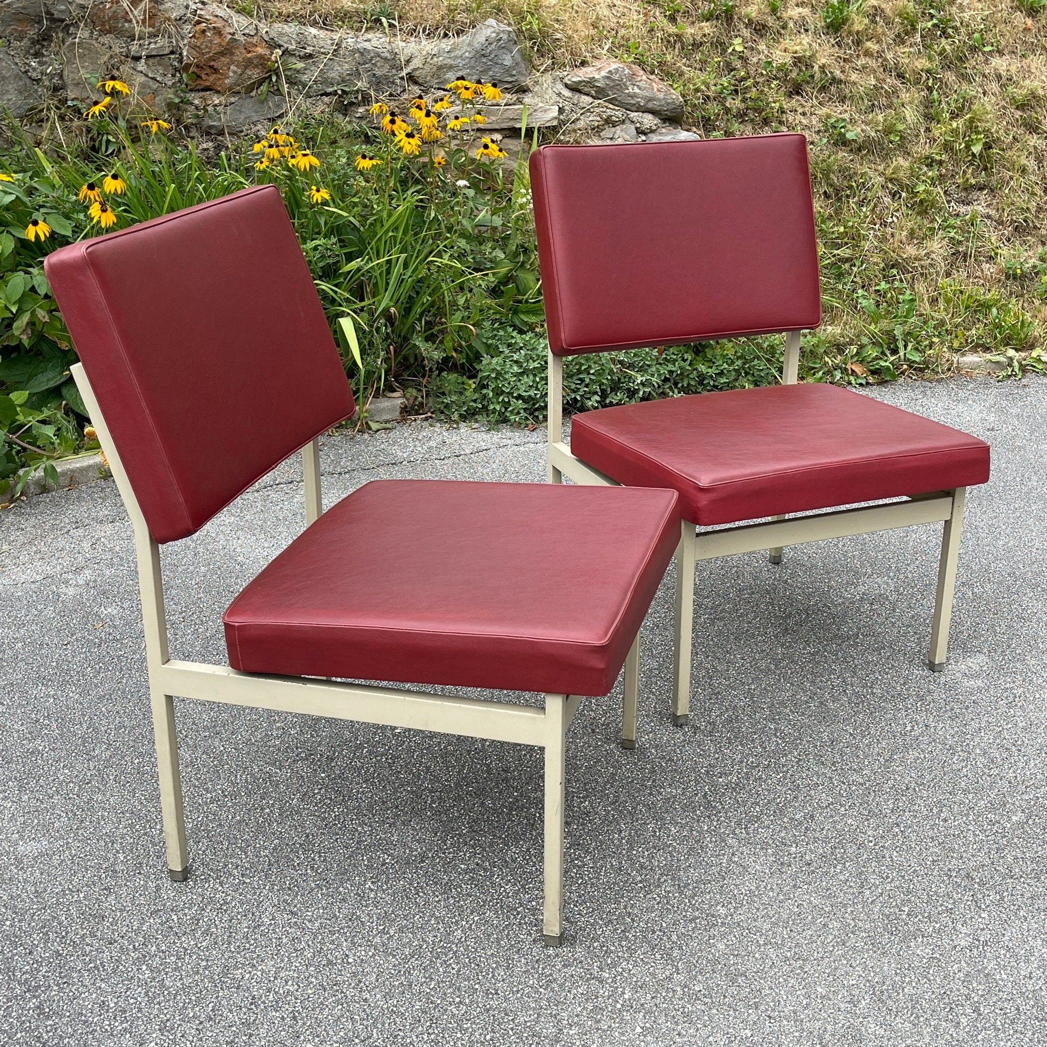 Vintage Anonima Castelli Lounge Chairs & Coffee Table: Italian Mid-Century Modern Set