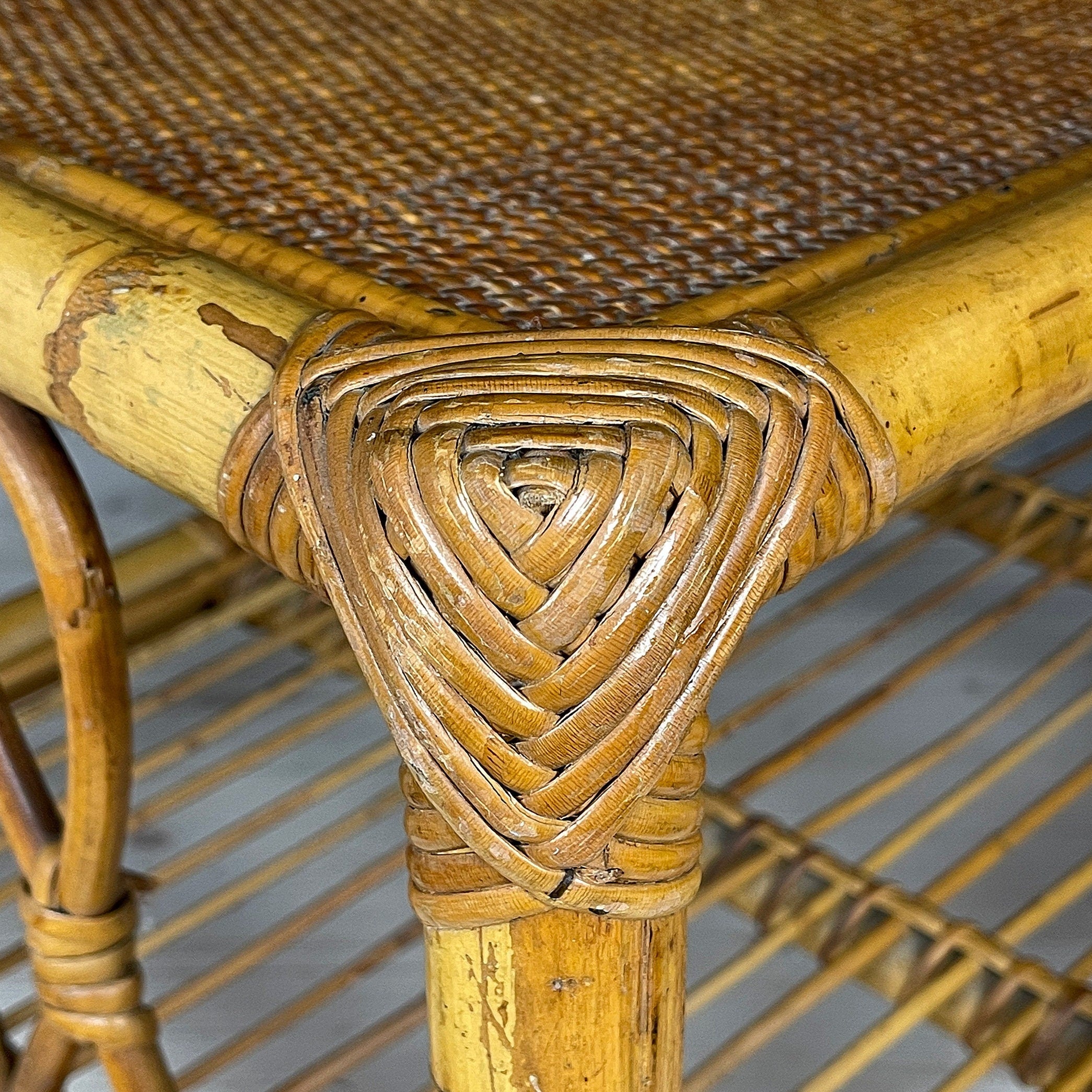 Vintage bamboo coffee table Italy 1970s mid-century rattan table Bamboo side table Retro home decor