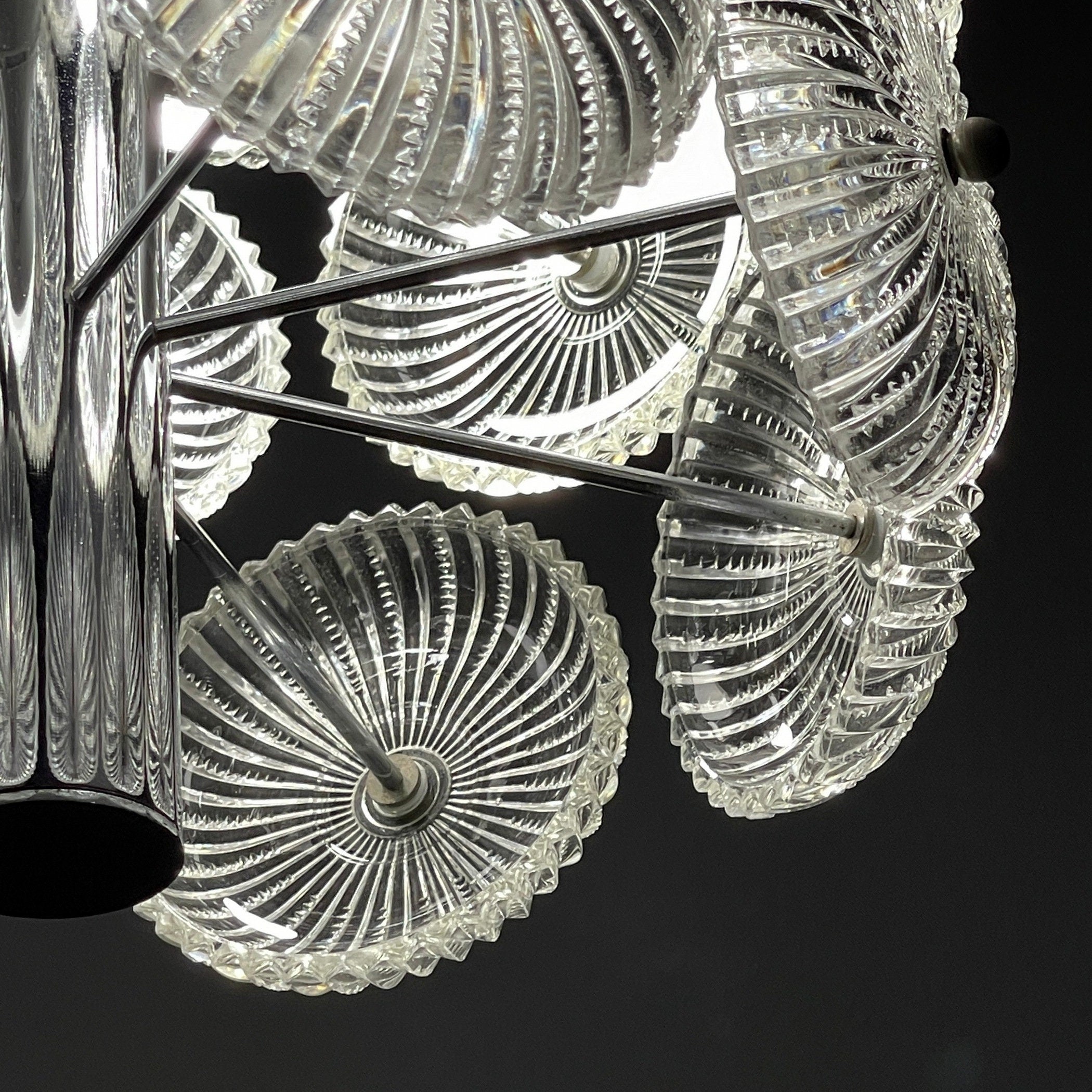 Vintage crystal chandelier Dandelion Italy 1960s mid-century modern italian lighting