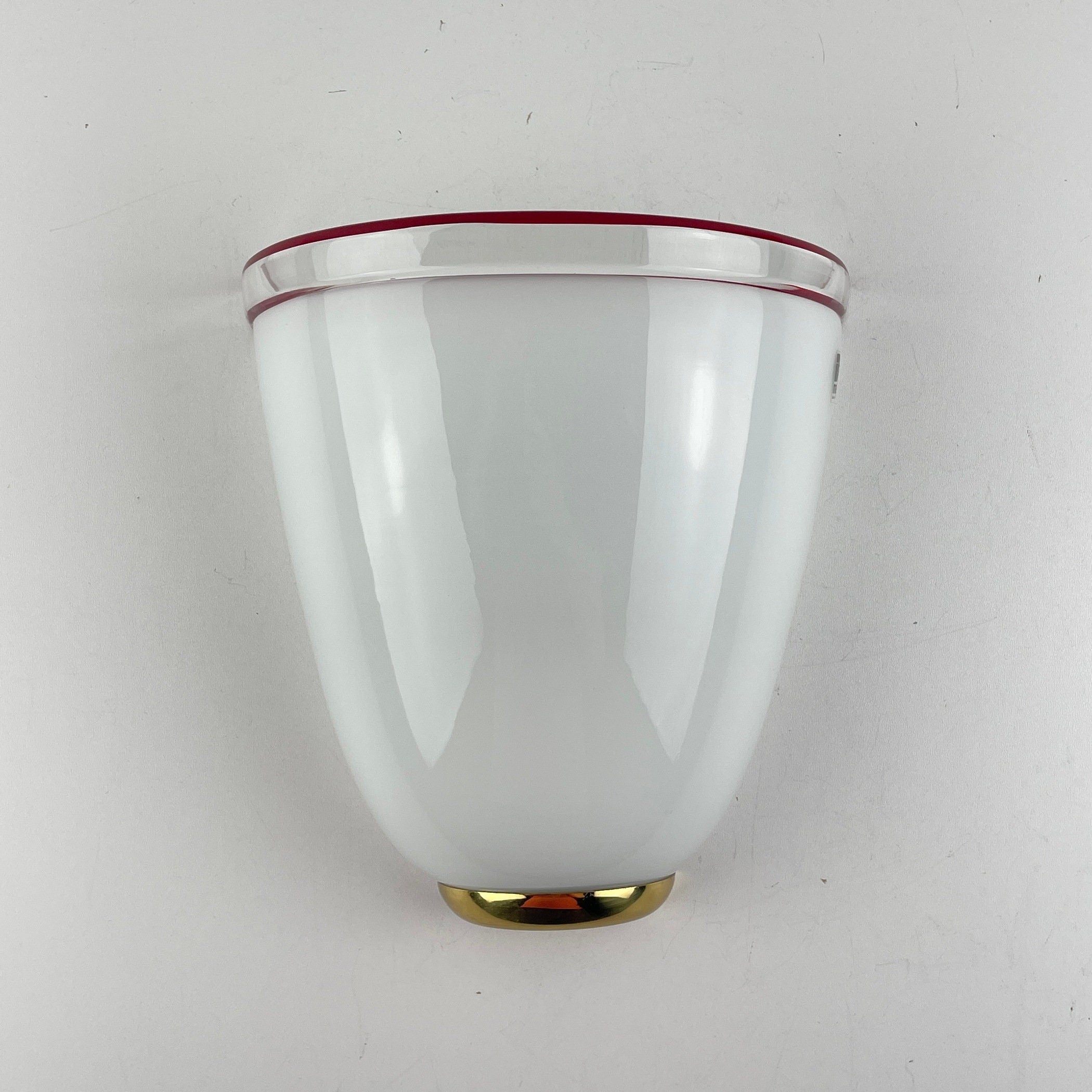Vintage white and red murano wall lamp by ITRE, Italy 1980s MCM murano sconce