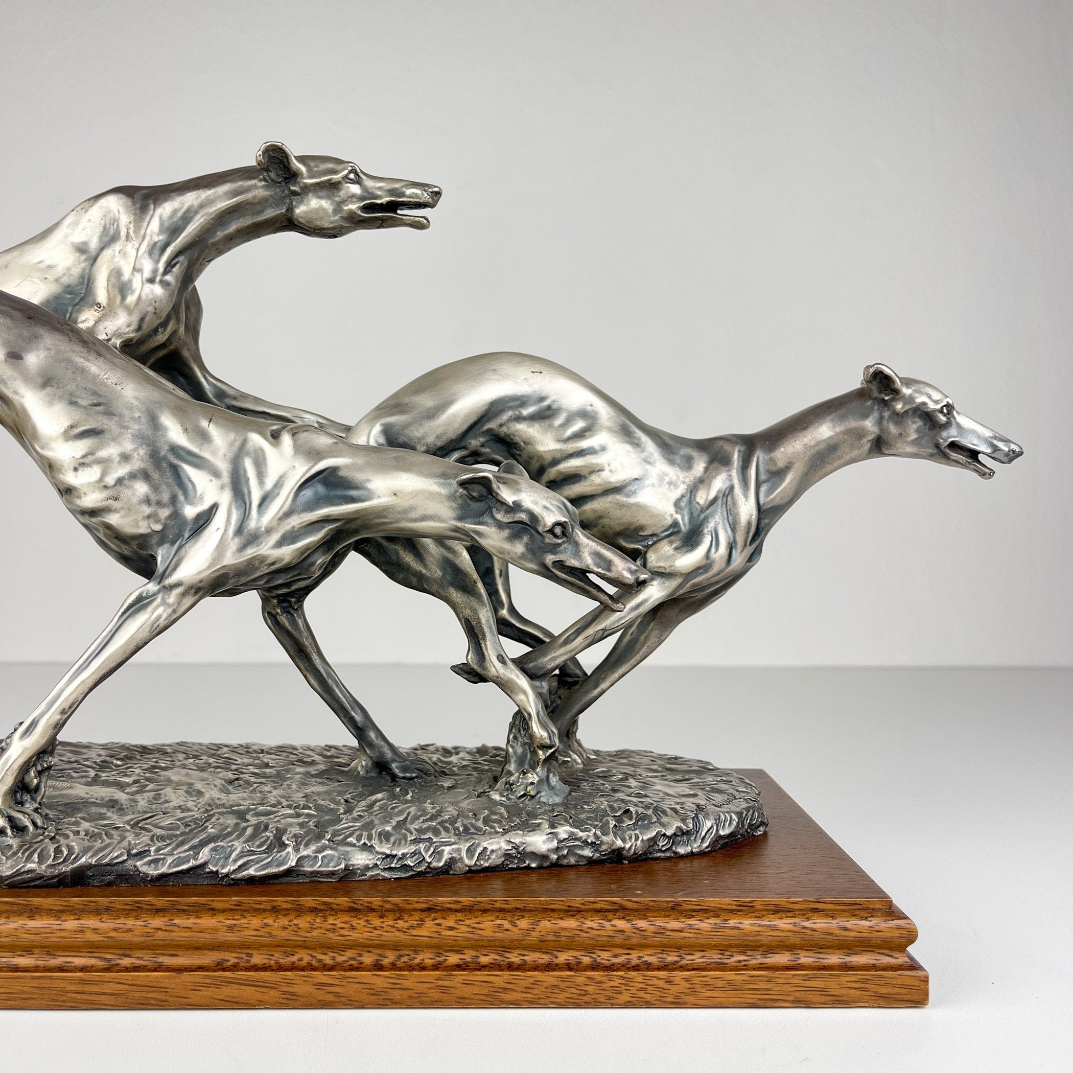 Vintage silver sculpture "Racing Greyhounds" by Angelo Schiavon, Italy 1960s